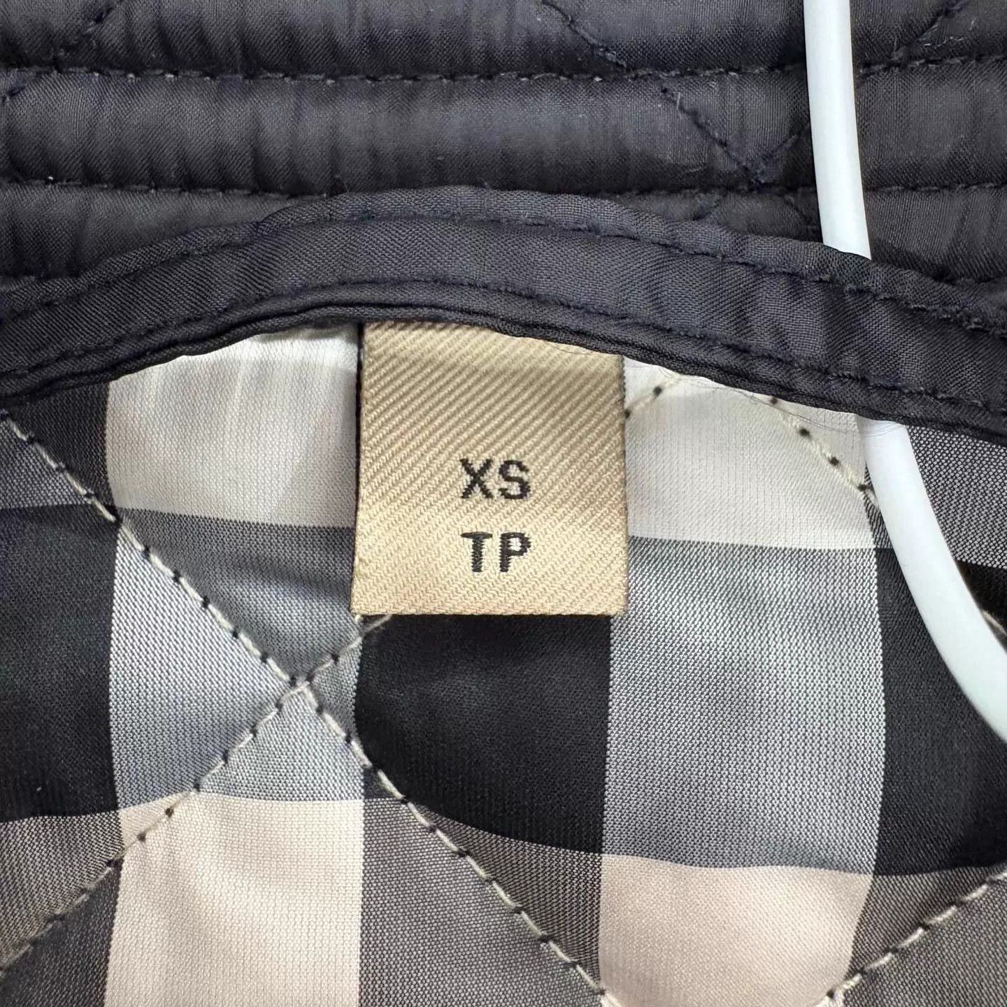 Burberry Burberry check lining puffer jacket black Size XS / US 0-2 / IT 36-38 - 5 Thumbnail