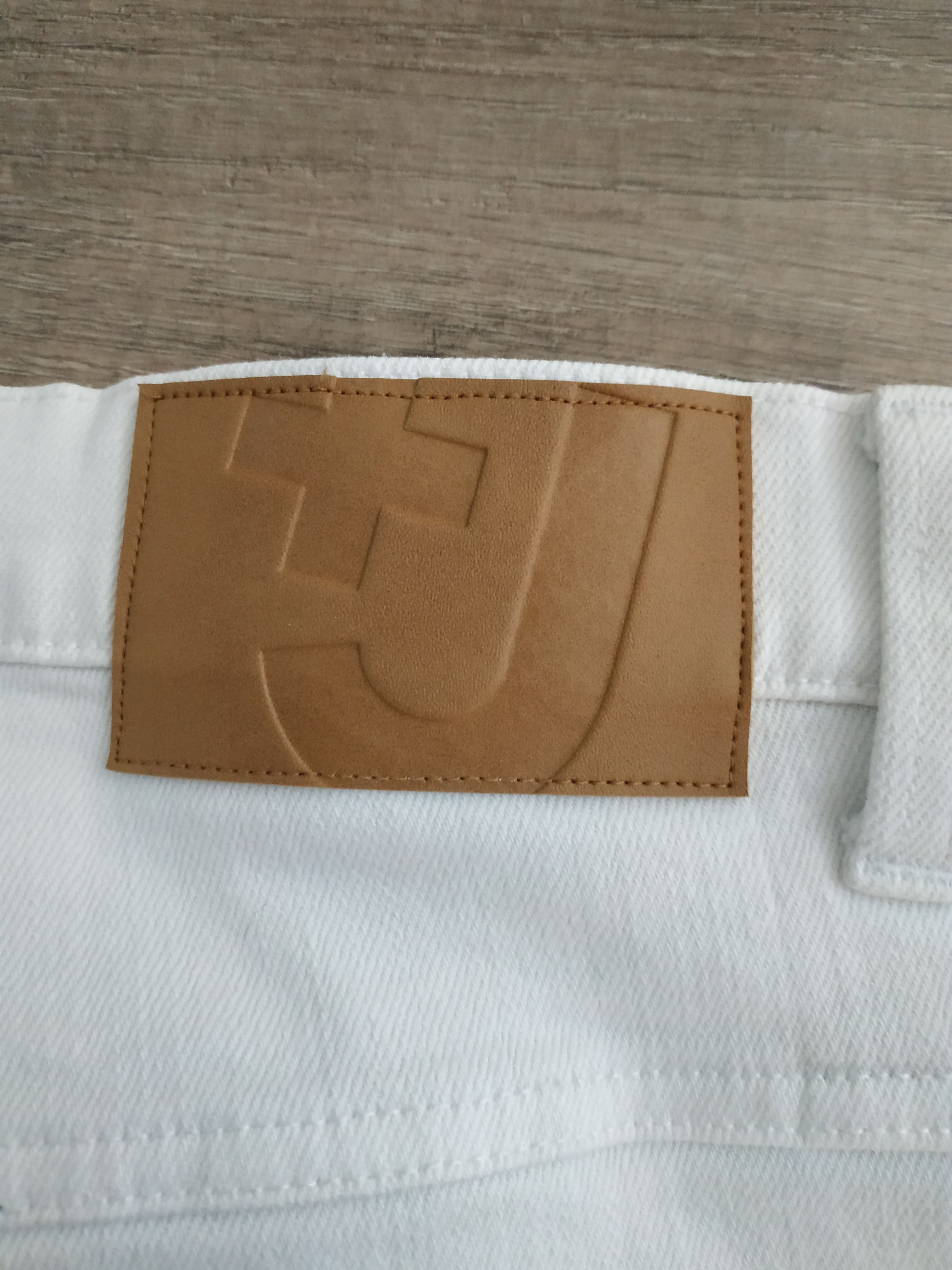 Jil Sander × Uniqlo Uniqlo x Jil Sander Men's White Jeans/ Denim Trousers, W 33 Size US 33 - 10 Thumbnail