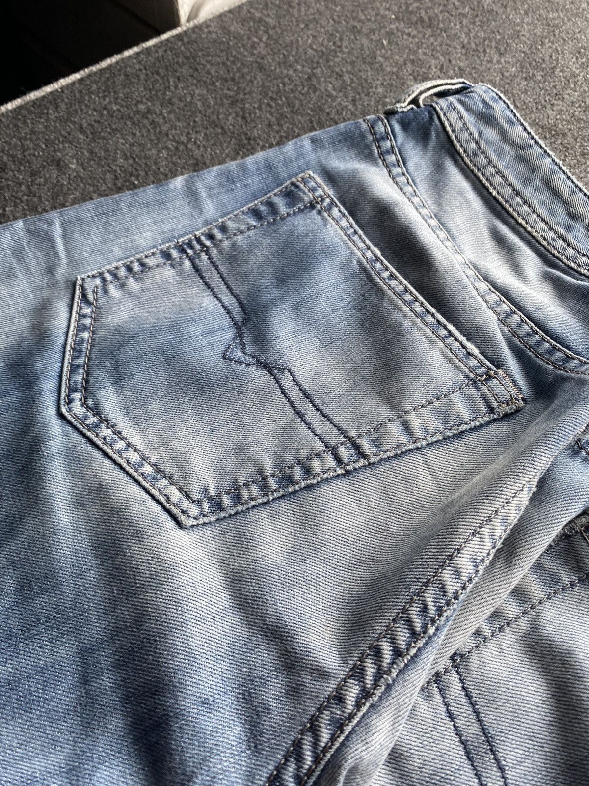 Diesel 🔥Opium Punk Diesel Buster regular slim tapered jeans 31 y2k Size US 31 - 13 Thumbnail