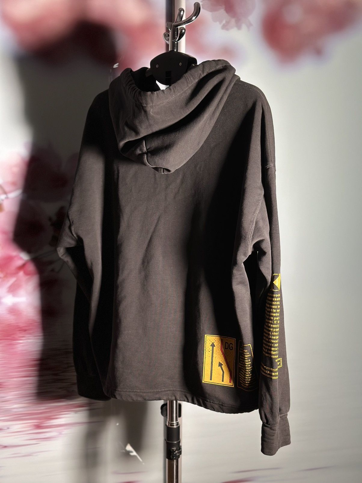 Dolce & Gabbana DOLCE & GABBANA Sweater Black Cotton Hooded DG Shield 🔥🔥 Size US S / EU 44-46 / 1 - 13 Thumbnail