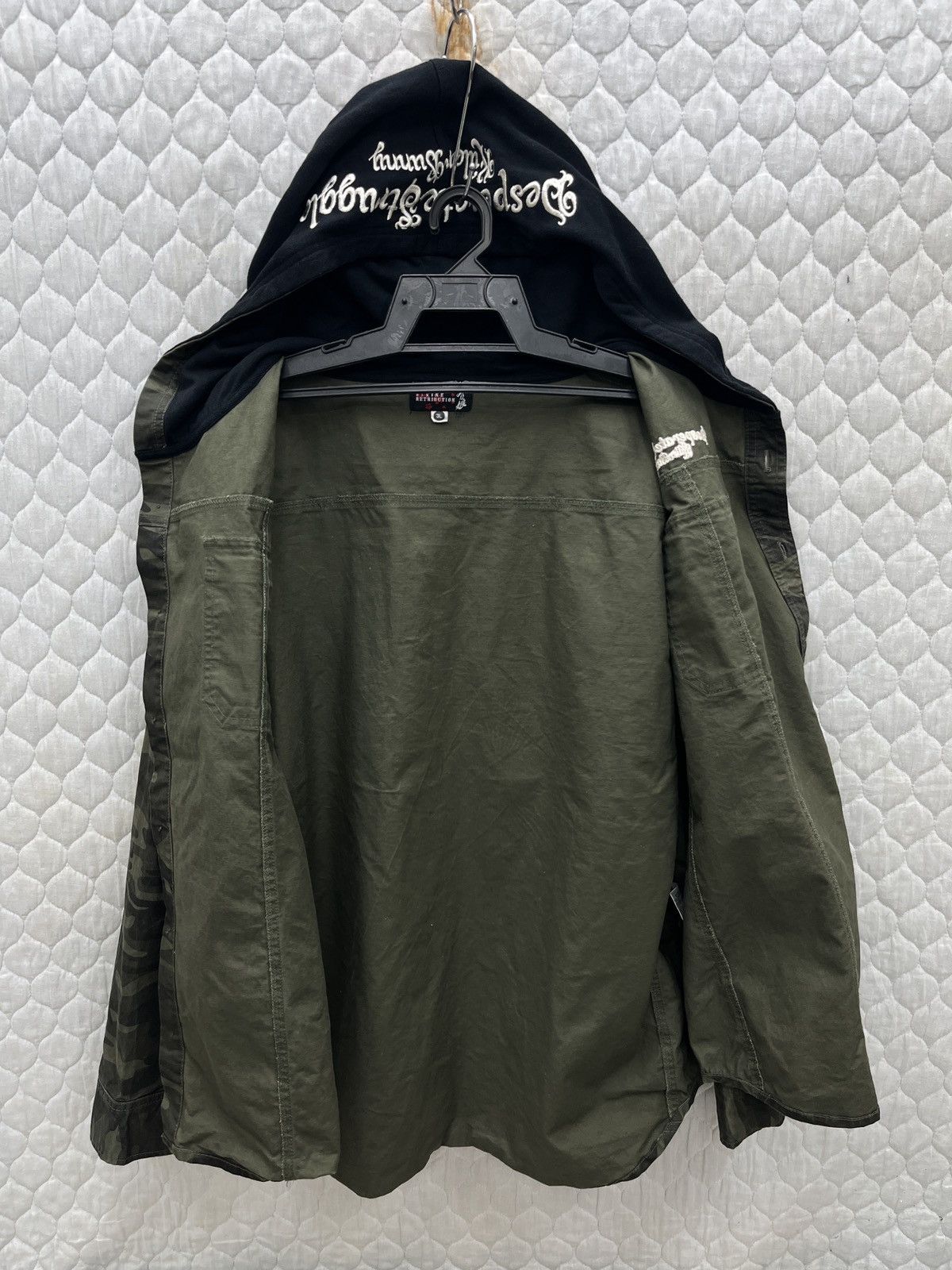 Anime 🔥🔥🔥ARCHIVE DIVINE RETRIBUTION ANIME HOODIE JACKET SHIRTS Size US L / EU 52-54 / 3 - 9 Thumbnail