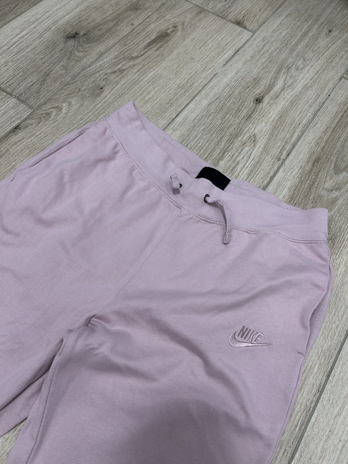 Nike Nike sweatpants Size 26" / US 2 / IT 38 - 1 Thumbnail