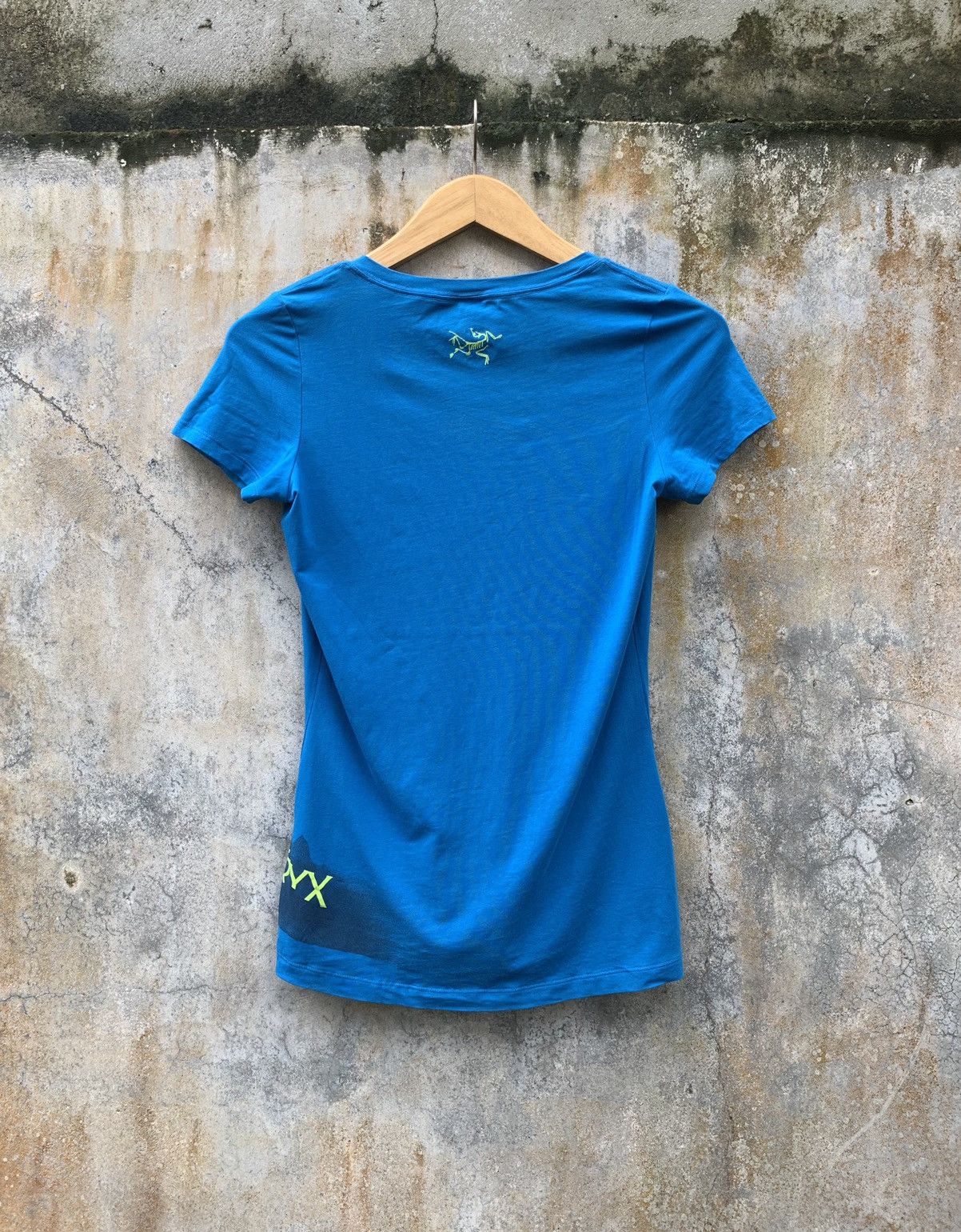 Arc'teryx Arc’teryx Spell Out Logo Top Tee Size S / US 4 / IT 40 - 3 Thumbnail