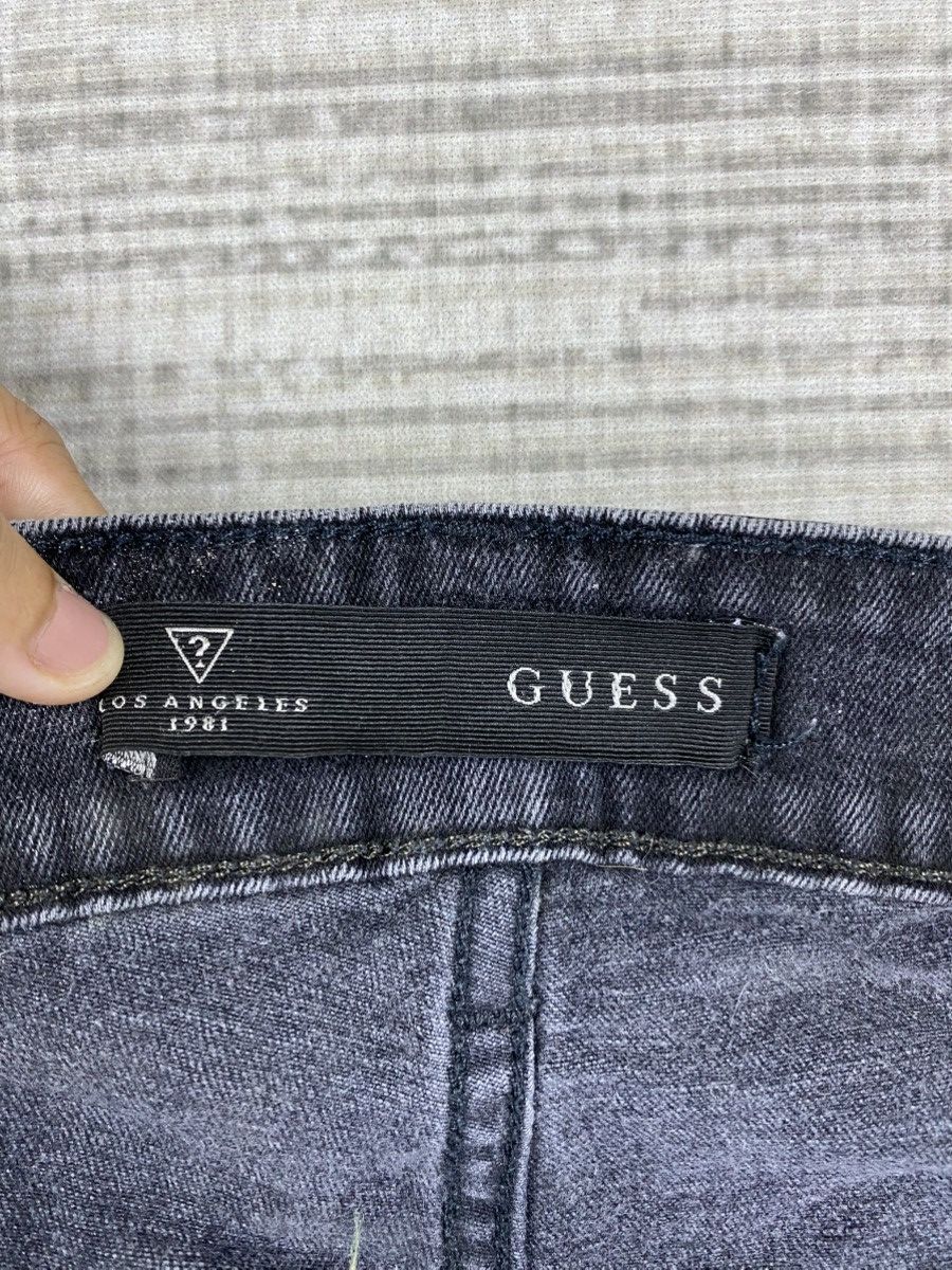 Guess × Vintage Vintage Guess Los Angeles Skinny Denim Pants Size US 34 / EU 50 - 14 Thumbnail