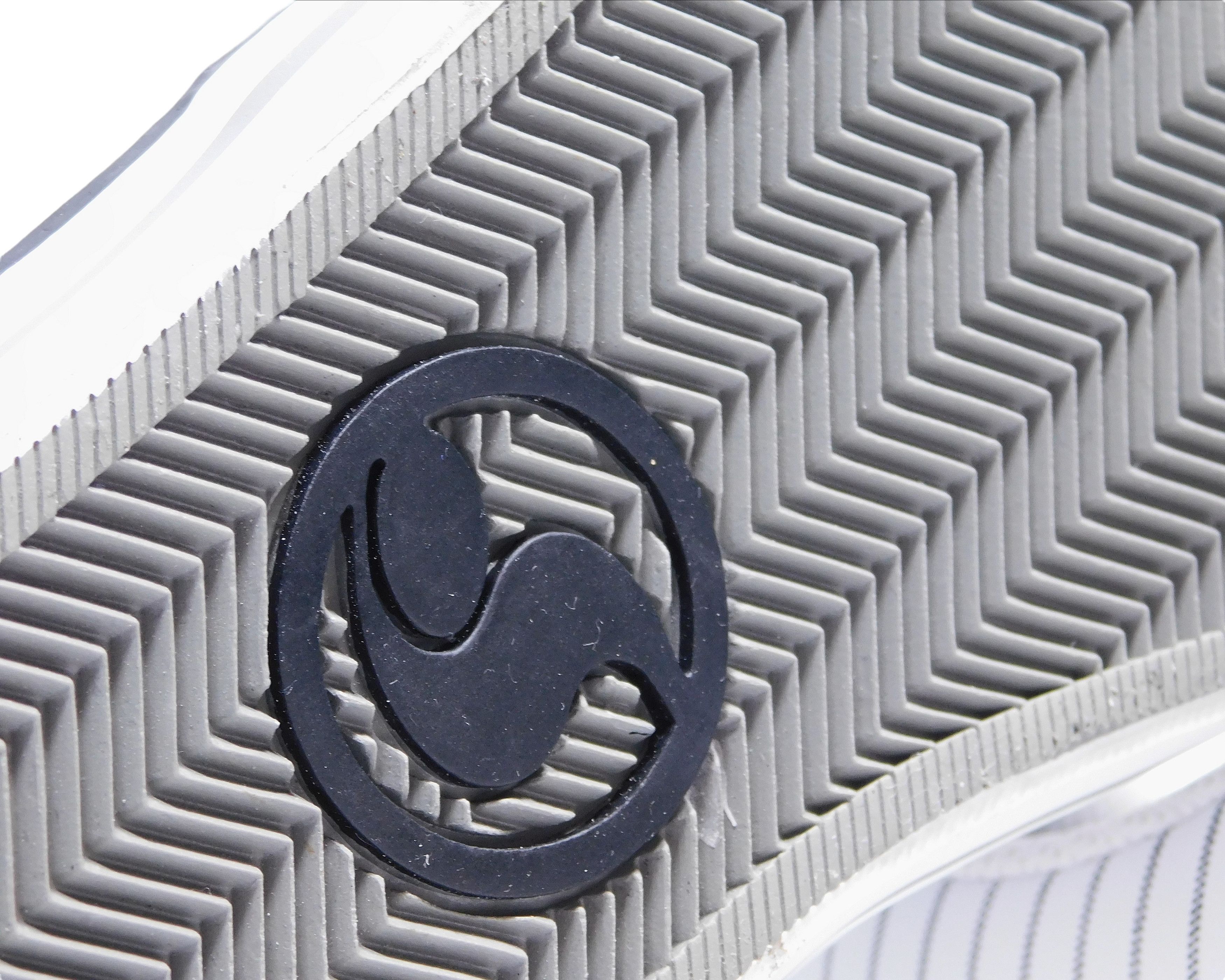 DVS DVS skate shoe Size US 9.5 / EU 42-43 - 7 Thumbnail