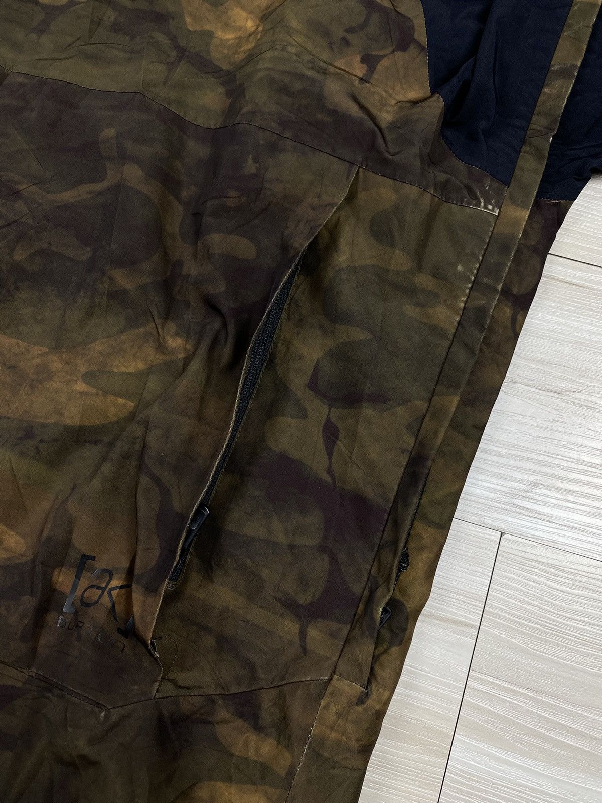 Burton Burton Goretex Jacket Army Gorpcore Size US L / EU 52-54 / 3 - 12 Thumbnail