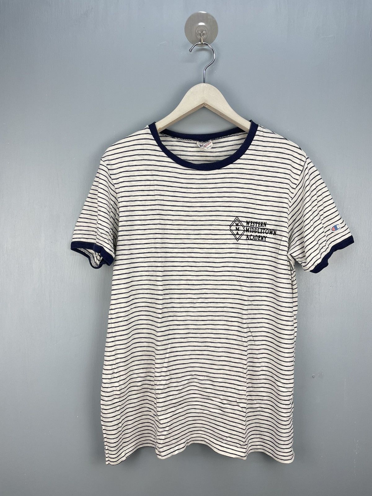 Champion Champion running man tag reproduction 50s style t shirt Size US L / EU 52-54 / 3 - 1 Thumbnail