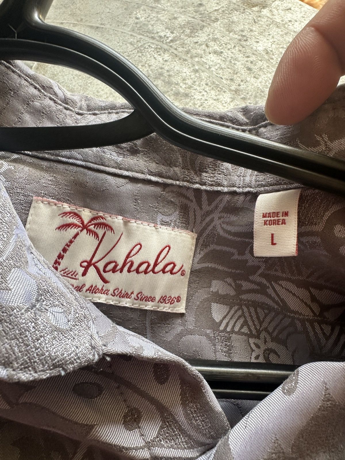 Other PreOwned Kahala Hawaiian Print Full Button Gray Men's Large Size US L / EU 52-54 / 3 - 4 Thumbnail