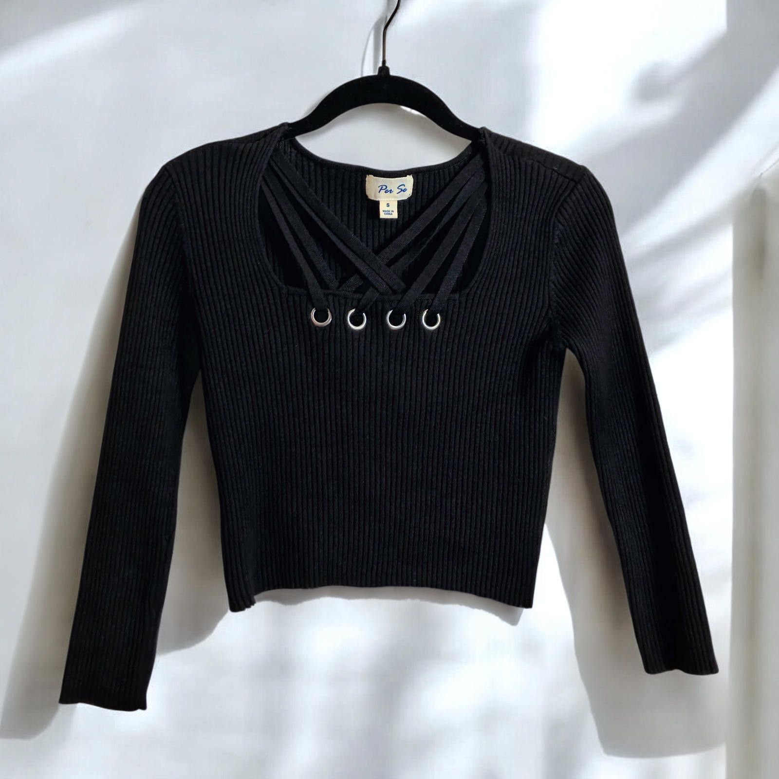 James Perse Chic Ribbed Black Crop Top with Unique Strap Detail Size S / US 4 / IT 40 - 1 Thumbnail