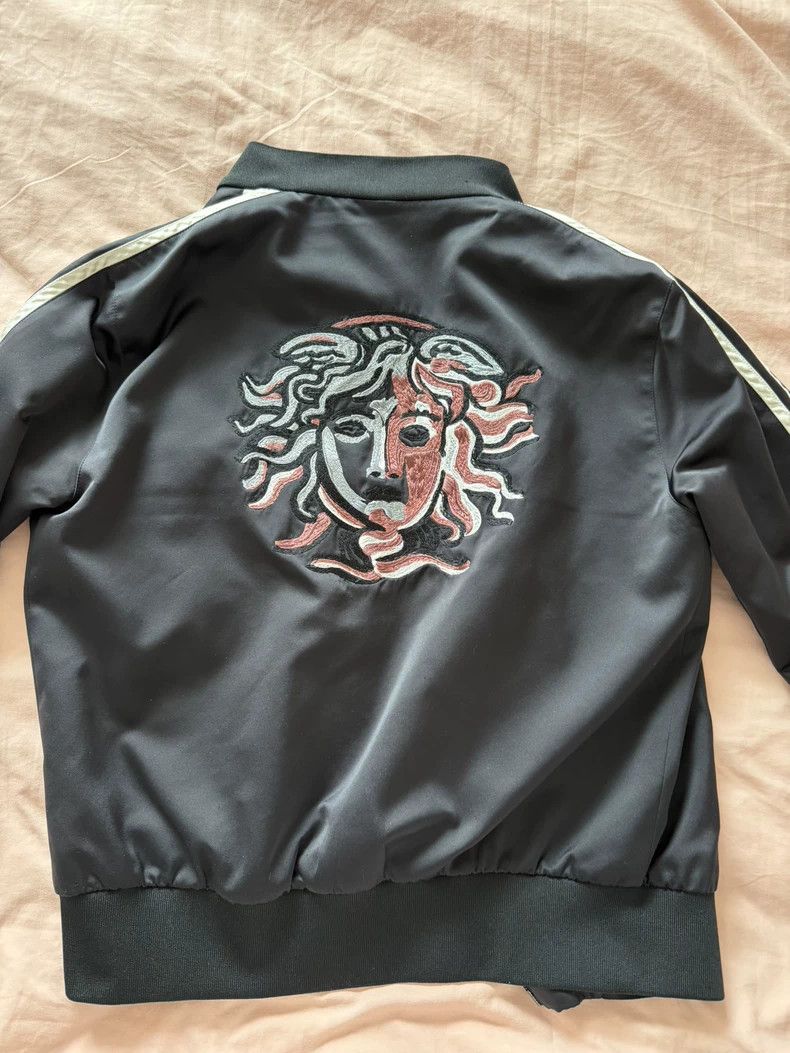 Versace Versace Medusa head embroidery Size M / US 6-8 / IT 42-44 - 2 Thumbnail