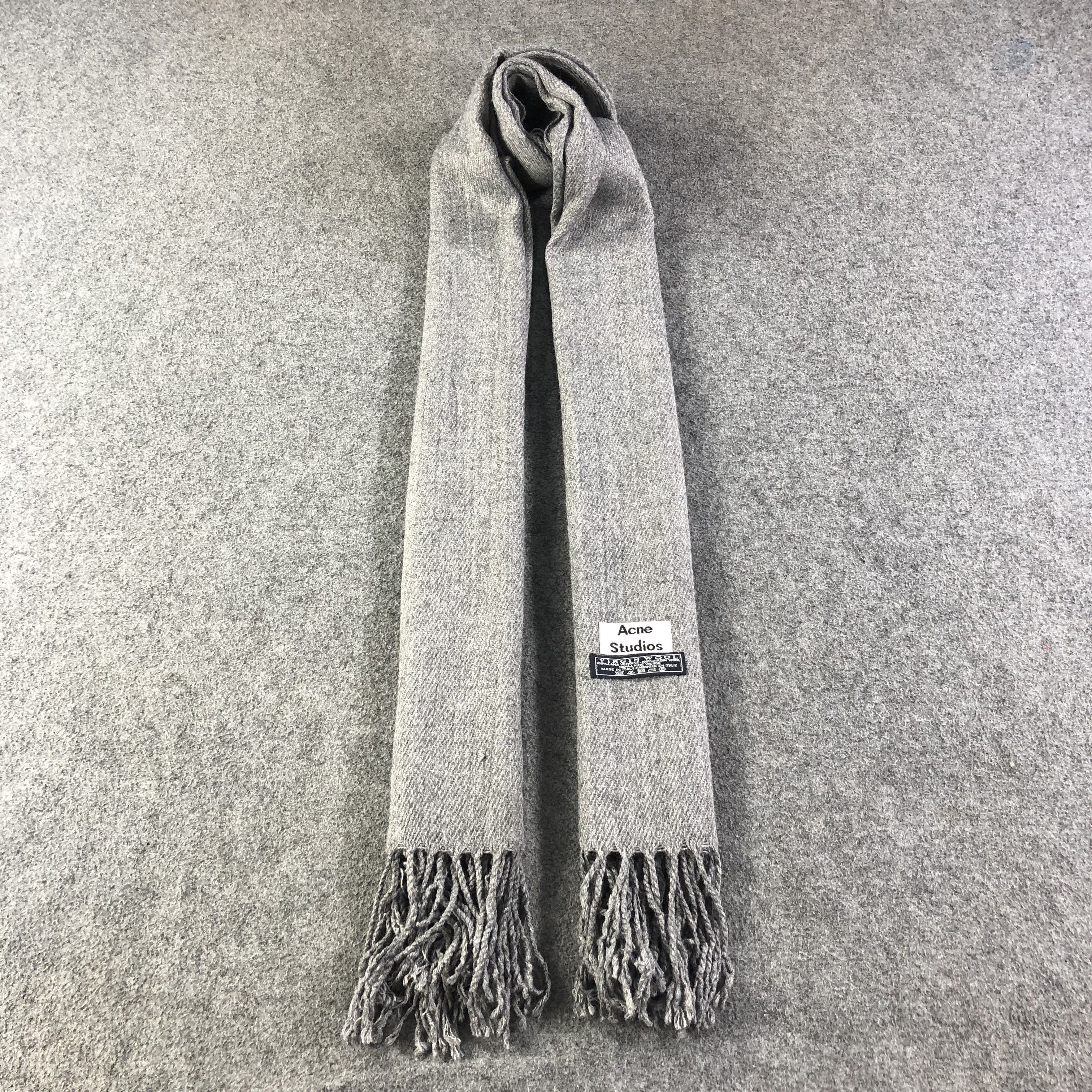 Acne Studios Acne Studios Oversized Grey Wool Scarf Muffler V1174 Size ONE SIZE - 1 Thumbnail