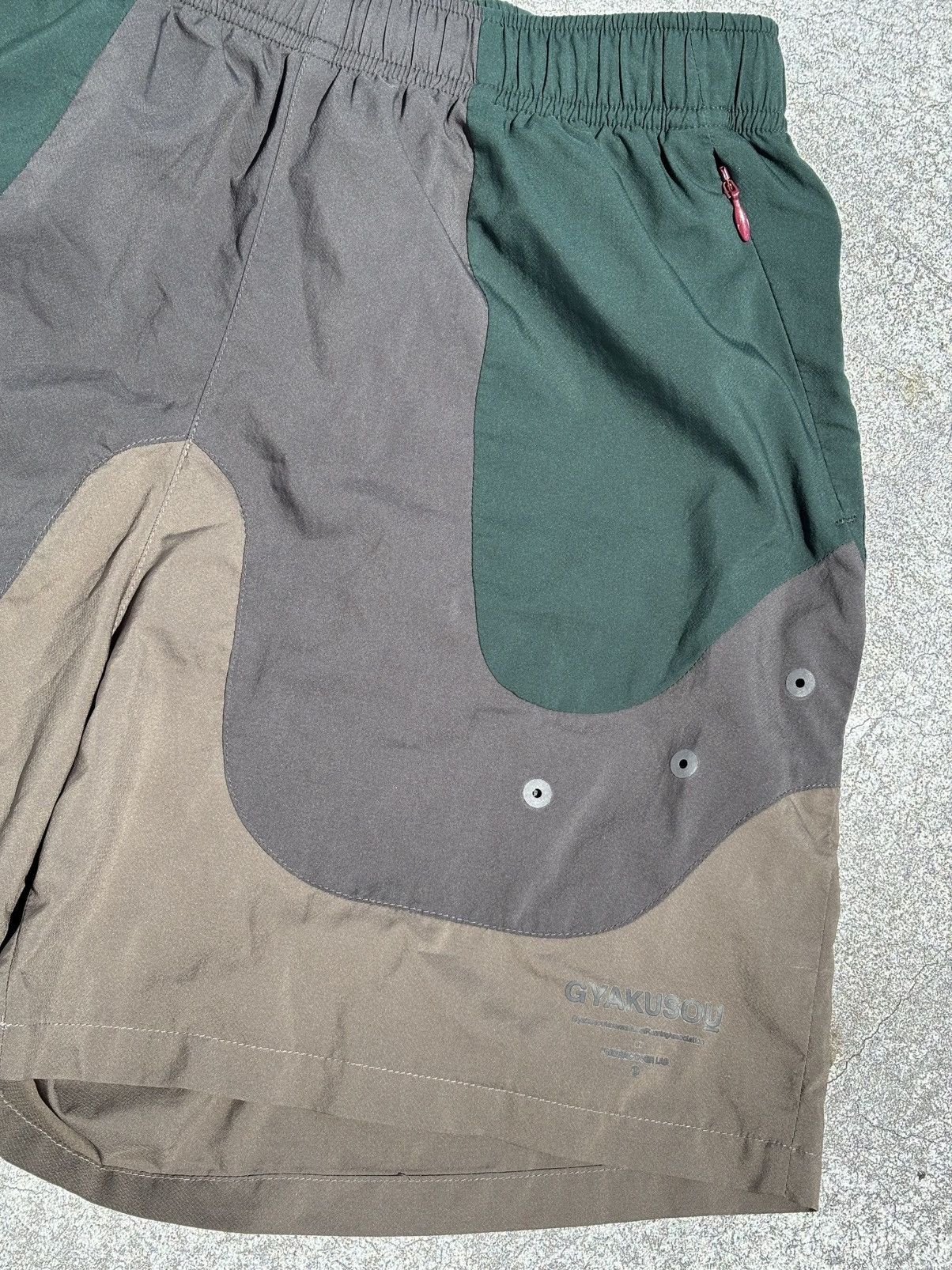 Gyakusou × Nike × Undercover Rare Gyakusou Short - Nike x Undercover x Jun Takahashi Size US 32 / EU 48 - 7 Thumbnail