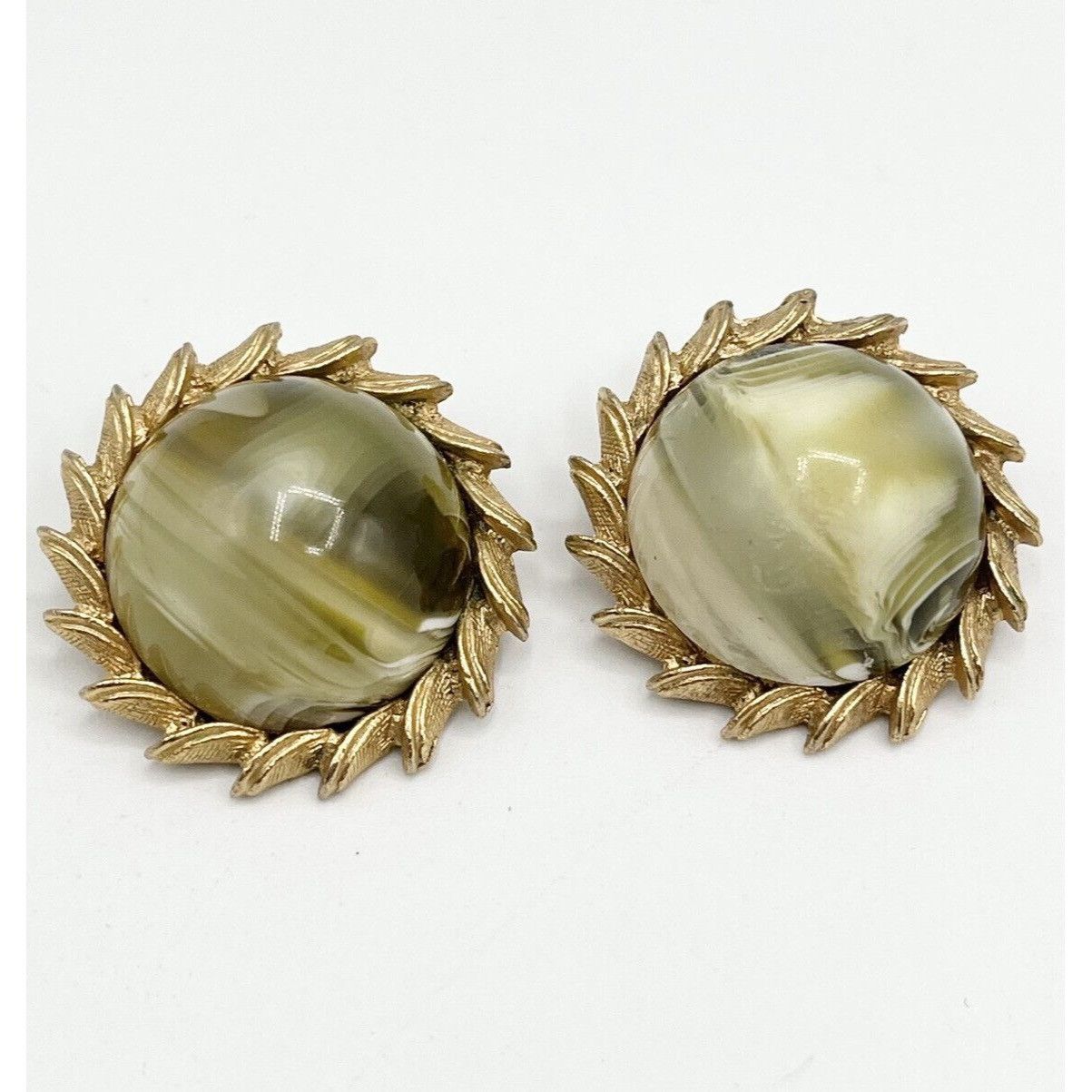 Vintage Vintage Kramer Marbleized Gold Clip On Earrings Size ONE SIZE - 1 Thumbnail