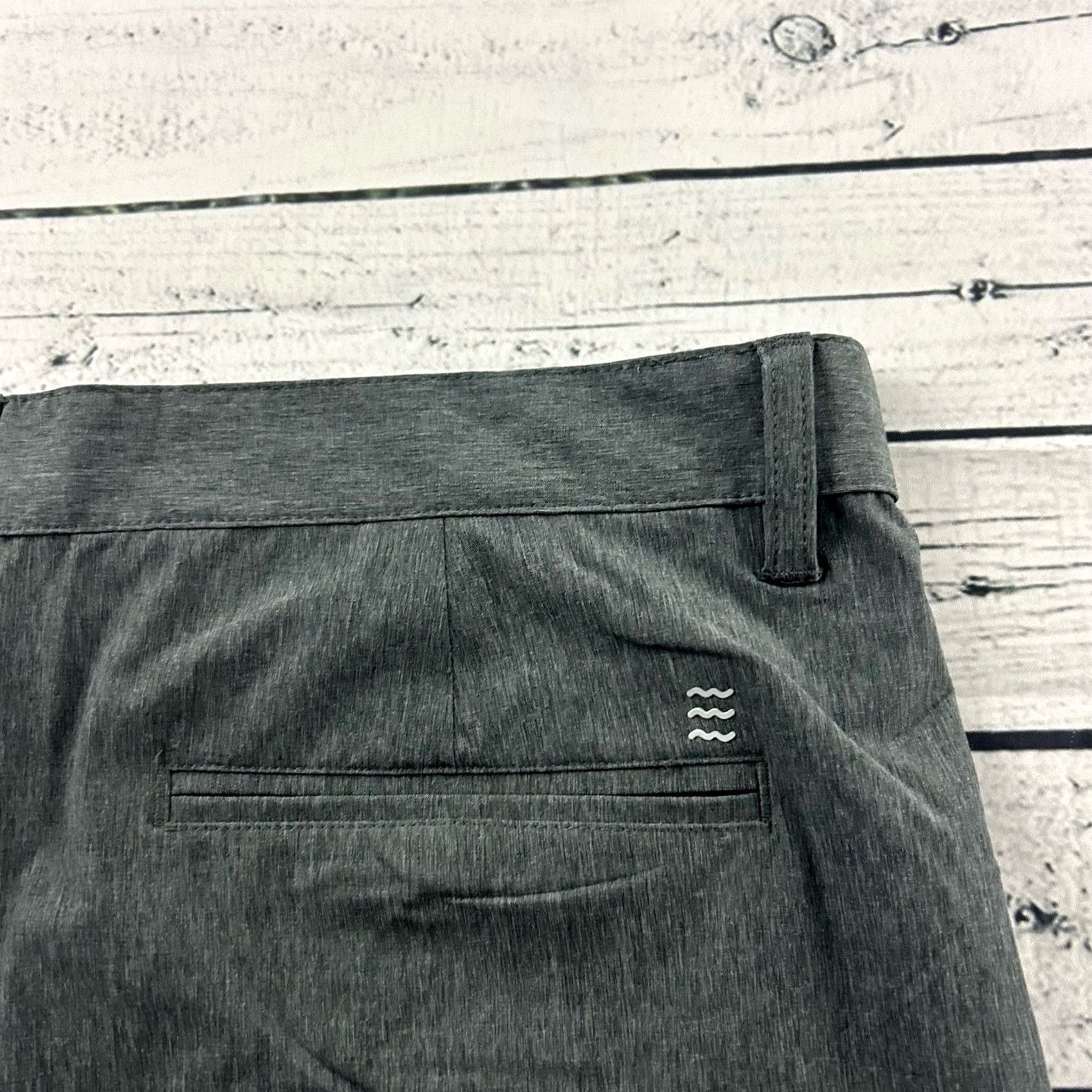Vintage Free Fly Hybrid Short II 7" Inseam Heather Graphite Men's 36 Shirt? Size US 36 / EU 52 - 5 Thumbnail