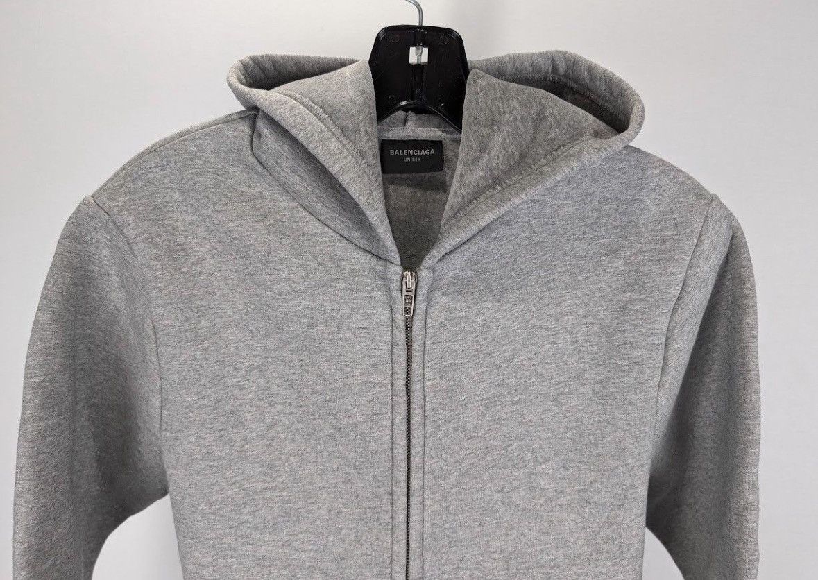 Balenciaga o1mt1gz0325 Fitted Zip-Up Hoodie in Heather Grey Size US M / EU 48-50 / 2 - 4 Thumbnail
