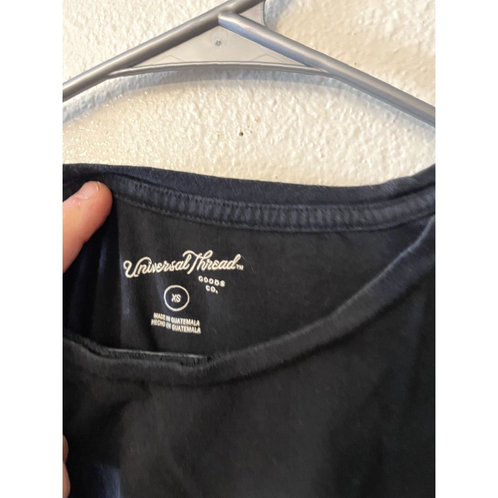 Vintage Universal Thread T-Shirt Women’s XS Black Crew Neck Short Sleeve Size XS / US 0-2 / IT 36-38 - 3 Thumbnail