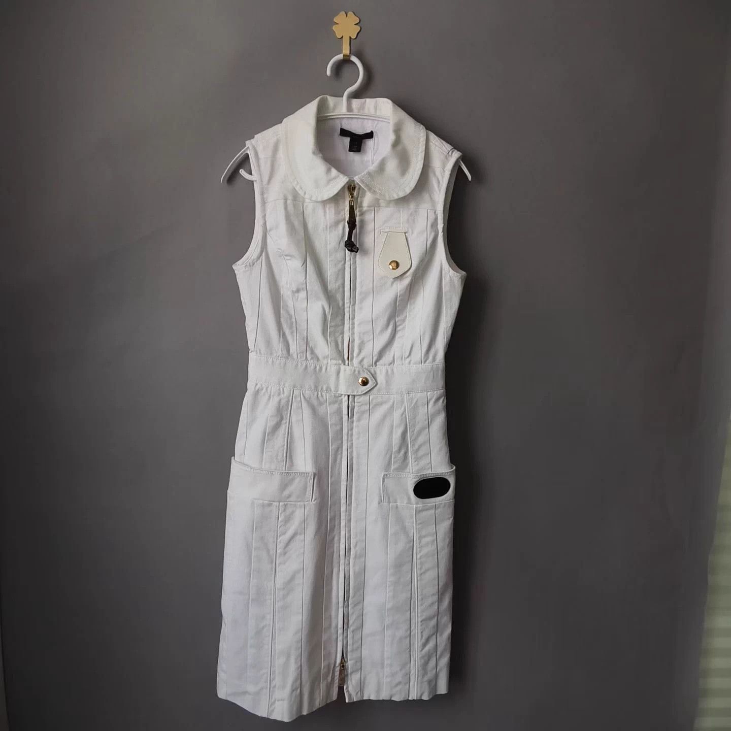 Louis Vuitton LV white vest workwear dress Size XS / US 0-2 / IT 36-38 - 1 Thumbnail