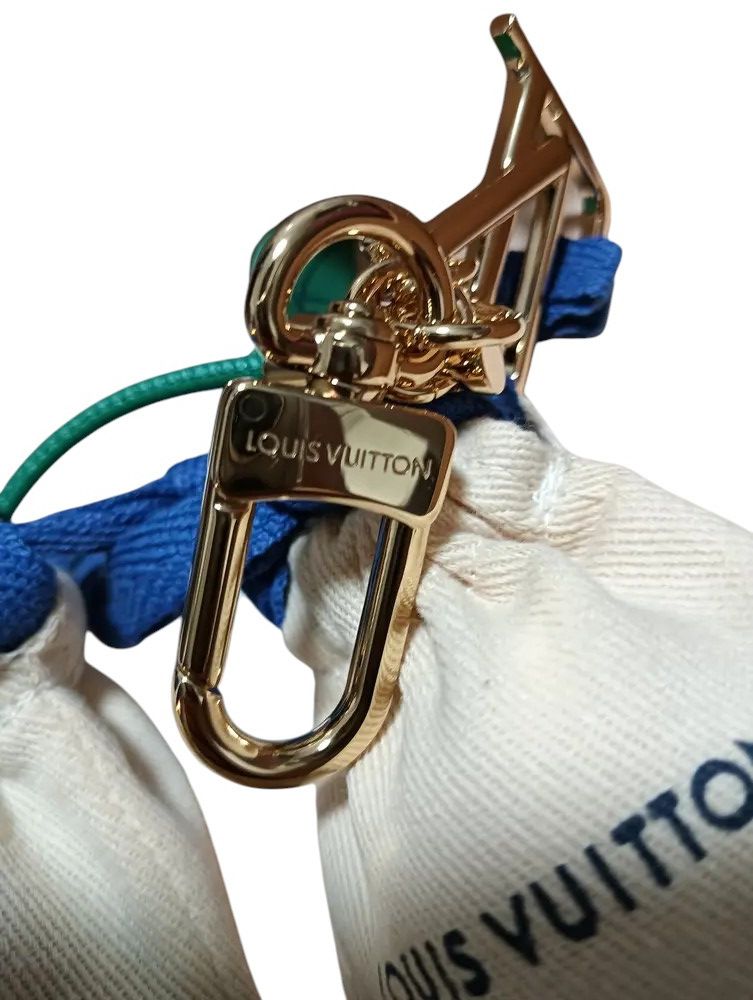 Louis Vuitton × Takashi Murakami Keyholder Cherry Charm Size ONE SIZE - 3 Thumbnail