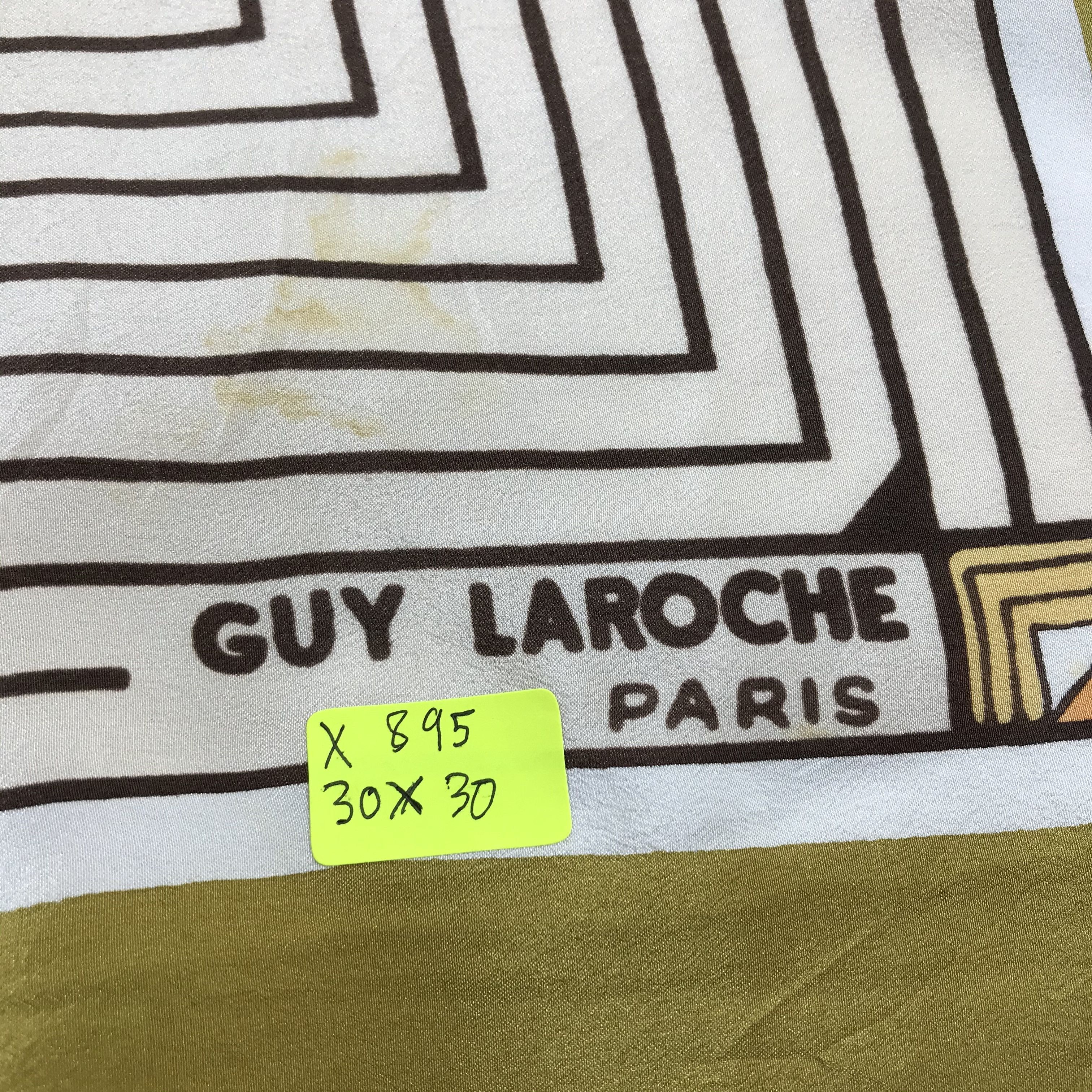 Guy Laroche Vintage Guy Laroche Silk Scarf Size ONE SIZE - 7 Thumbnail
