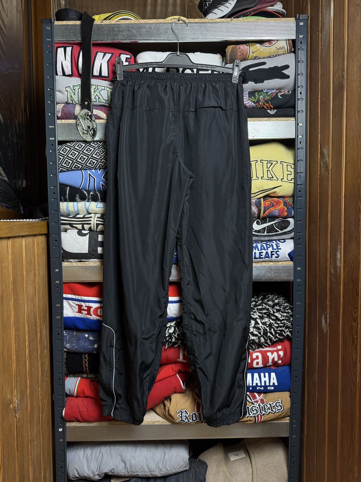Japanese Brand Nike Vintage Nylon Pants Drill Baggy Y2K Size US 34 / EU 50 - 2 Thumbnail