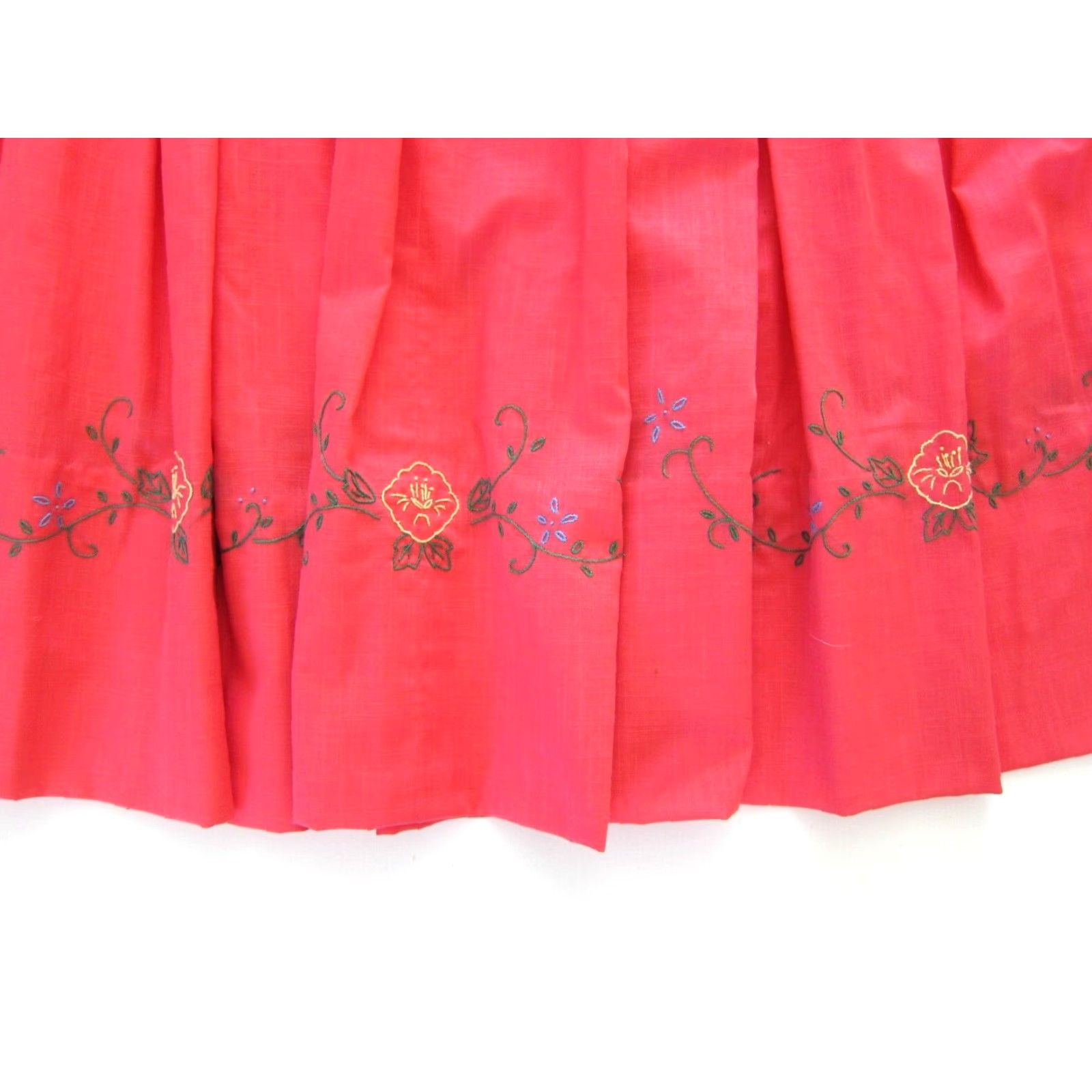 Vintage Vintage Handmade Pink Ruched Floral Embroidered Pocket High Rise Midi Skirt S Cool? Size 28" / US 6 / IT 42 - 4 Thumbnail