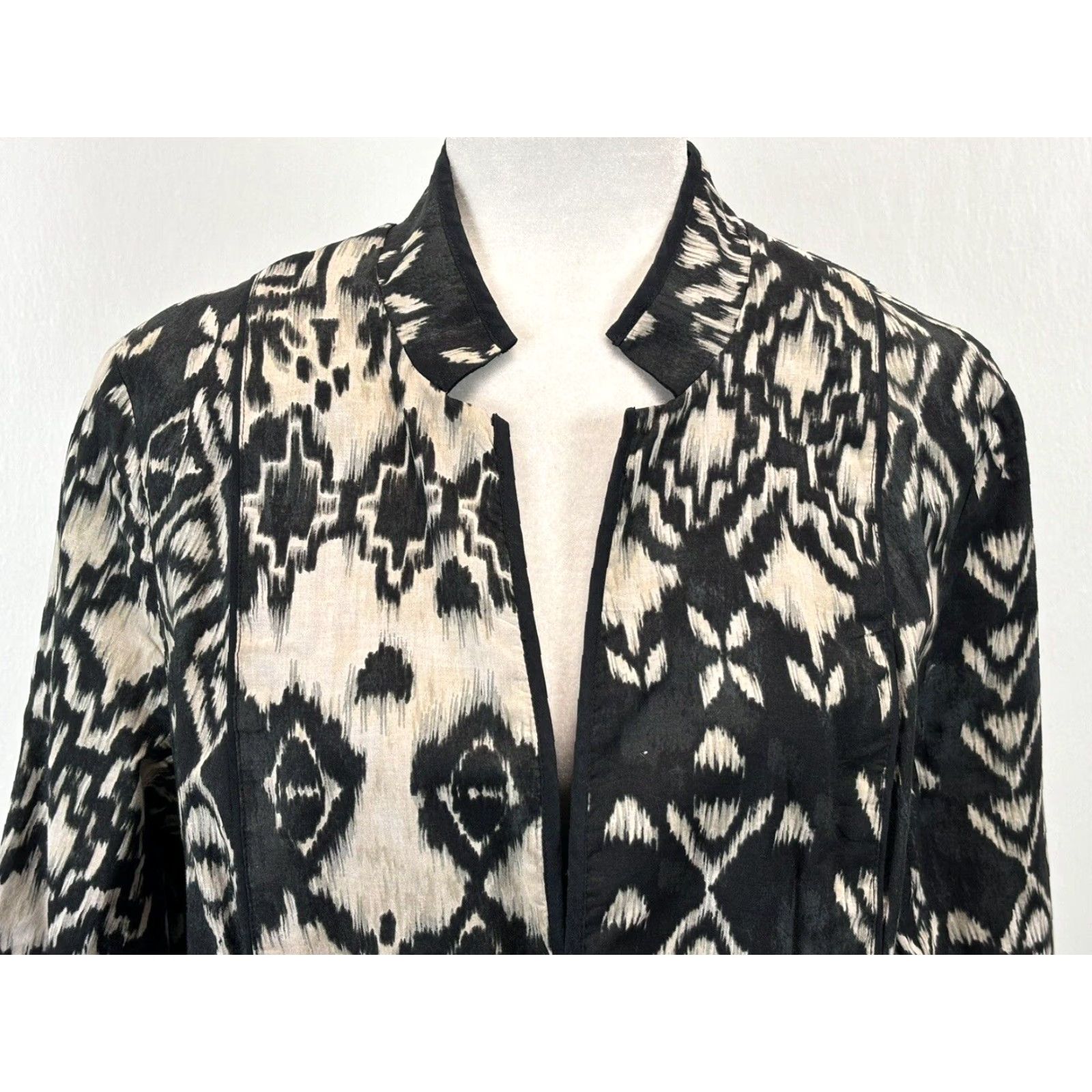 Vintage Chicos Ikat Janelle Lightweight Open Front Jacket Women's Large Black Ecru Size XS / US 0-2 / IT 36-38 - 5 Thumbnail