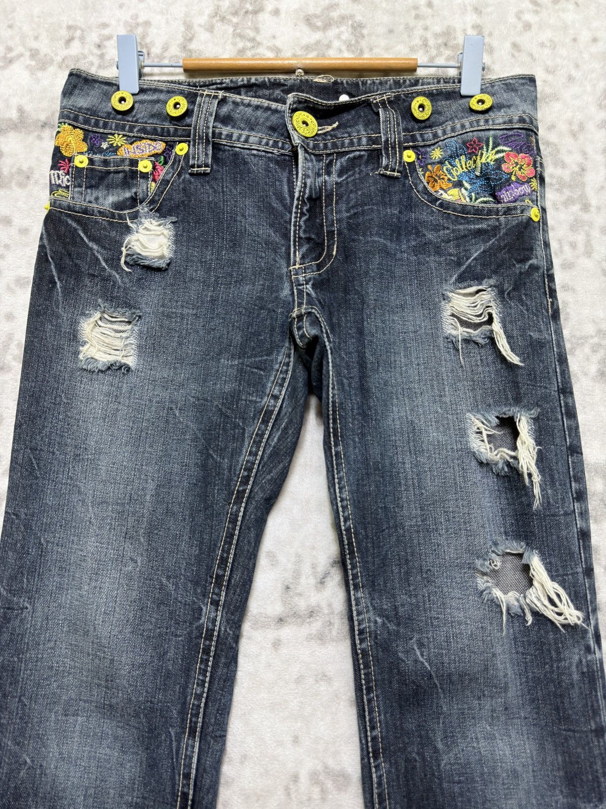 Hysteric Glamour Happiness Y2K Low Rise Floral Embroidered Graffiti Denim Size US 30 / EU 46 - 3 Thumbnail