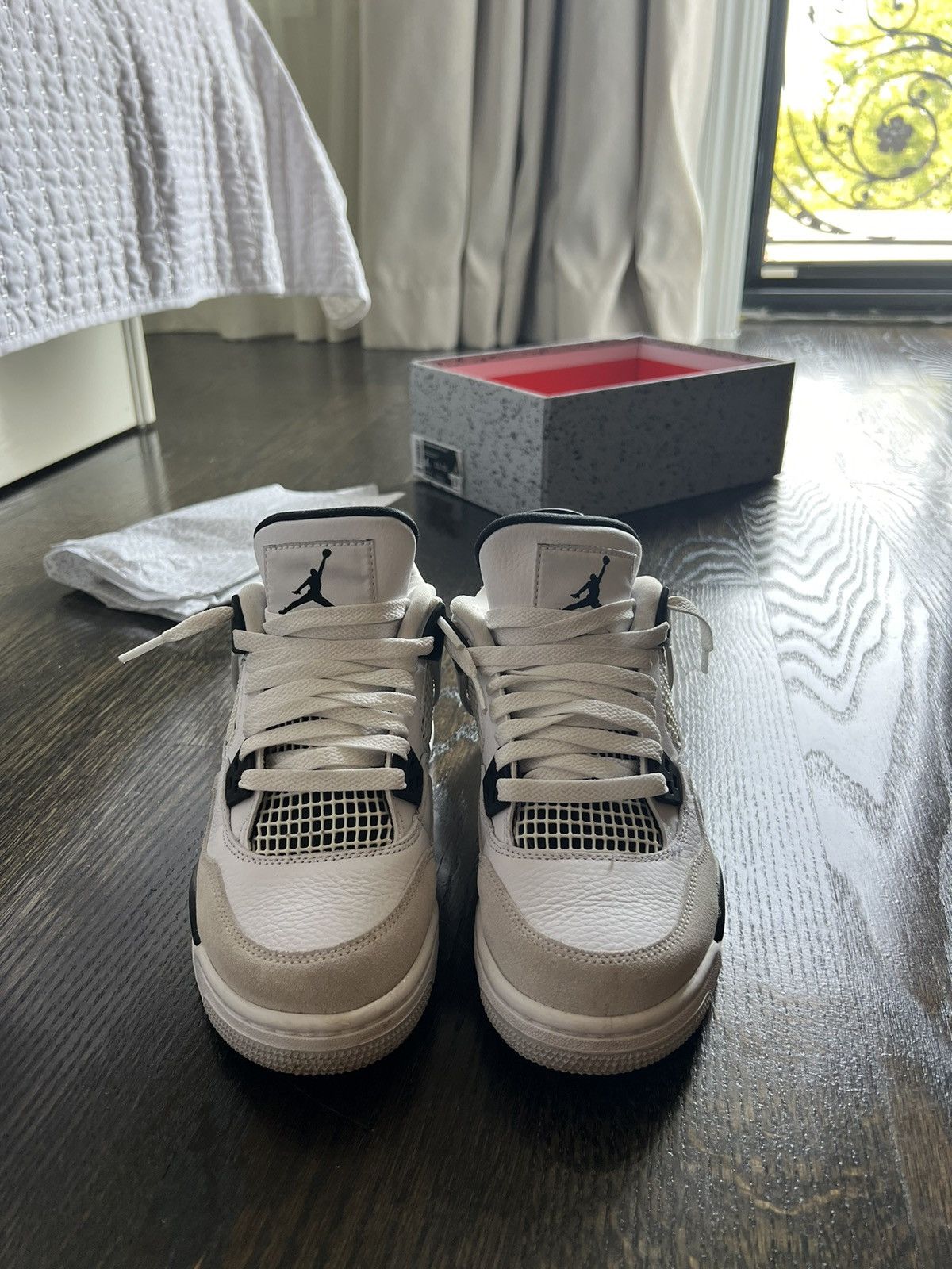 Jordan Brand × Nike Military Black Jordan 4 Retro Size 4Y Size US 5.5 / IT 35.5 - 4 Thumbnail