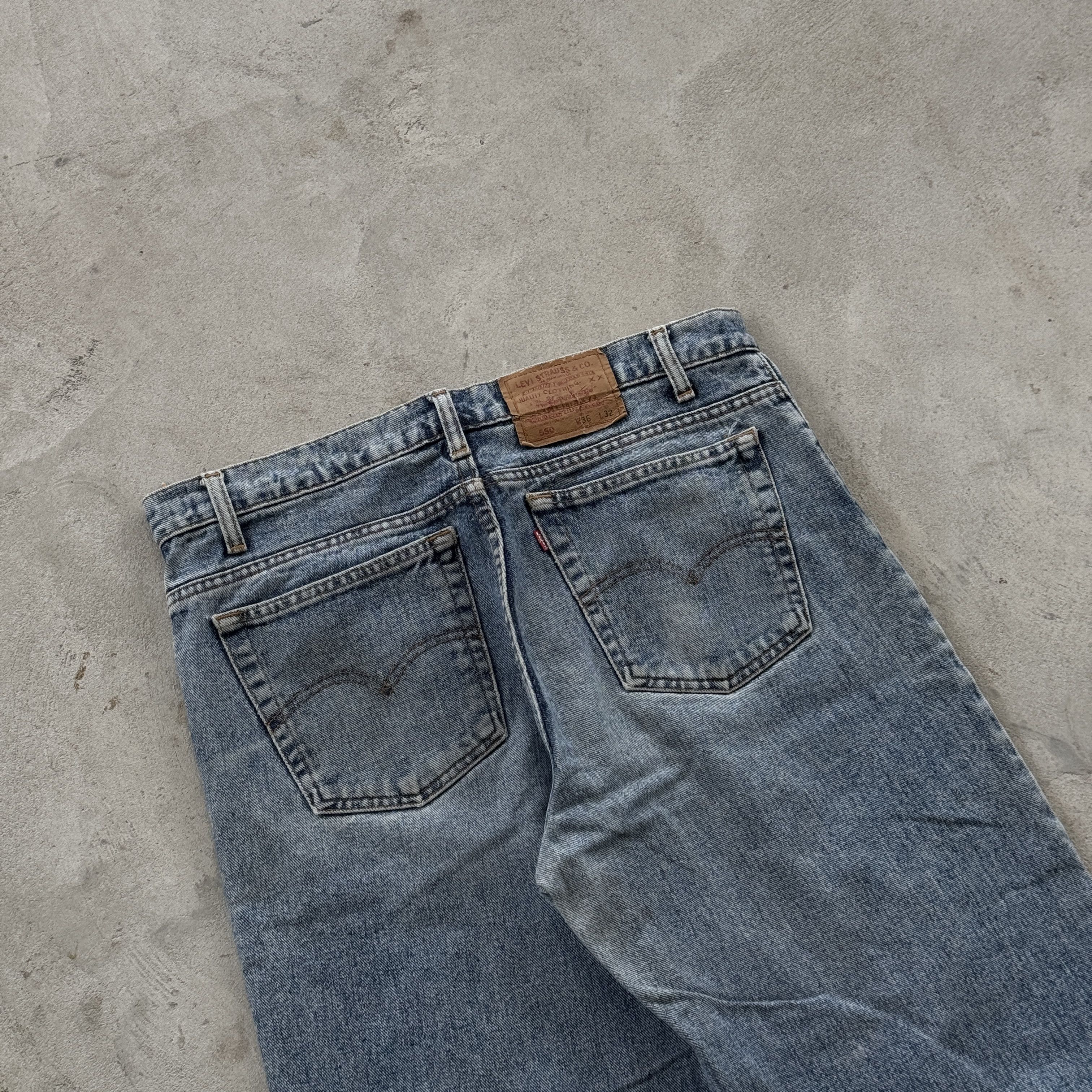 Levi's Vintage 90s Levi's 550 Baggy Washed Blue Jeans Size US 36 / EU 52 - 4 Thumbnail