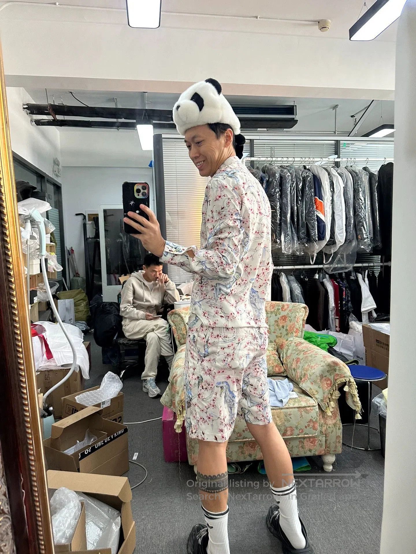 Dior Dior Sorayama Pre-Fall 2019 Silk Shorts. Size US 28 / EU 44 - 2 Thumbnail