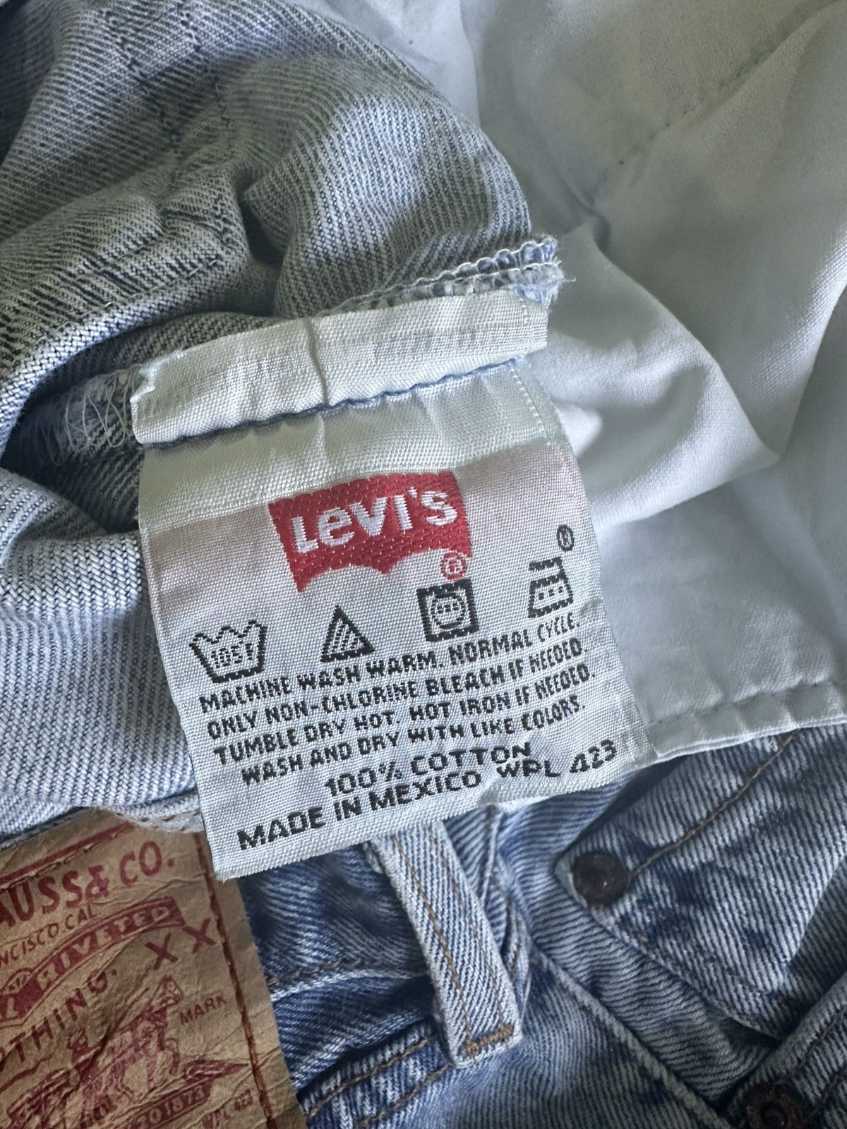 Levi's Vintage Clothing Vintage Levis Distressed 505 colour nice Size US 32 / EU 48 - 10 Thumbnail