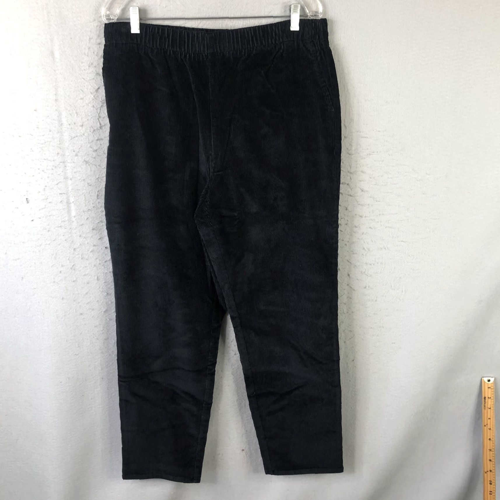Denim & Co. Denim & Co. Pants Women L Black Corduroy Straight Leg Pull On Stretch Size 36" / US 14 / IT 50 - 2 Thumbnail
