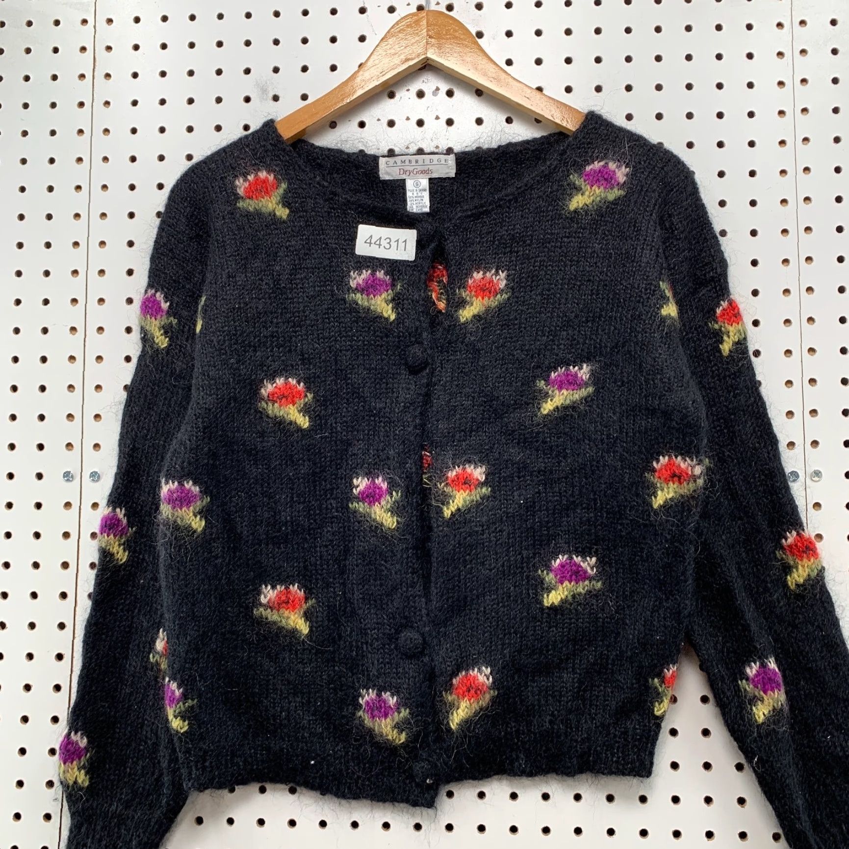 Vintage VINTAGE Cambridge Mohair Floral Cardigan Womens S Black Flower Taiwan Size S / US 4 / IT 40 - 2 Thumbnail