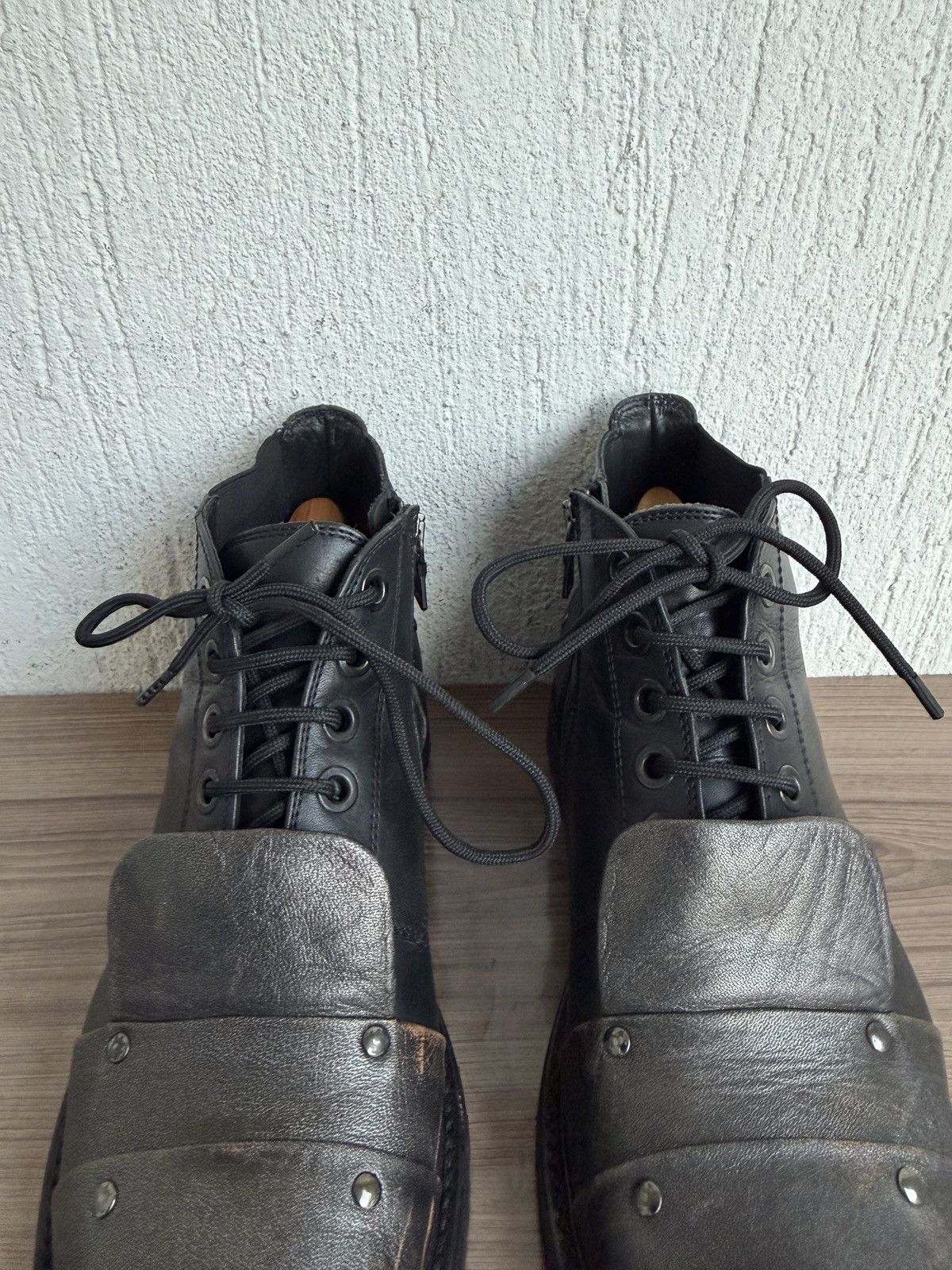 Neil Barrett Fw12 Armour studded zip boots Size US 8.5 / EU 41-42 - 8 Thumbnail