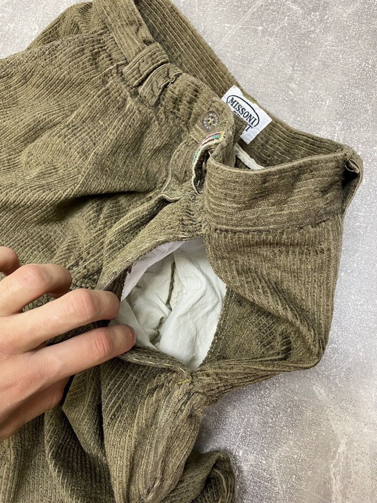 Missoni × Vintage MISSONI Sport Vintage Corduroy Trousers Pants Size US 32 / EU 48 - 19 Thumbnail