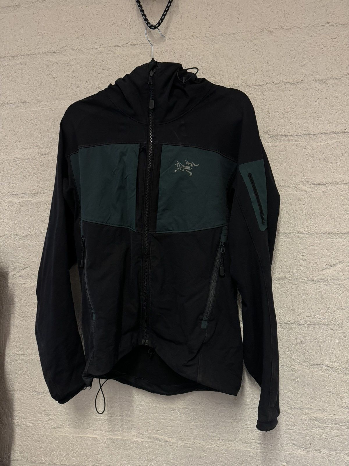 image of Arcteryx x Polartec Arc’Teryx Gamma Mx Softshell 00S Vintage in Black, Men's (Size Small)