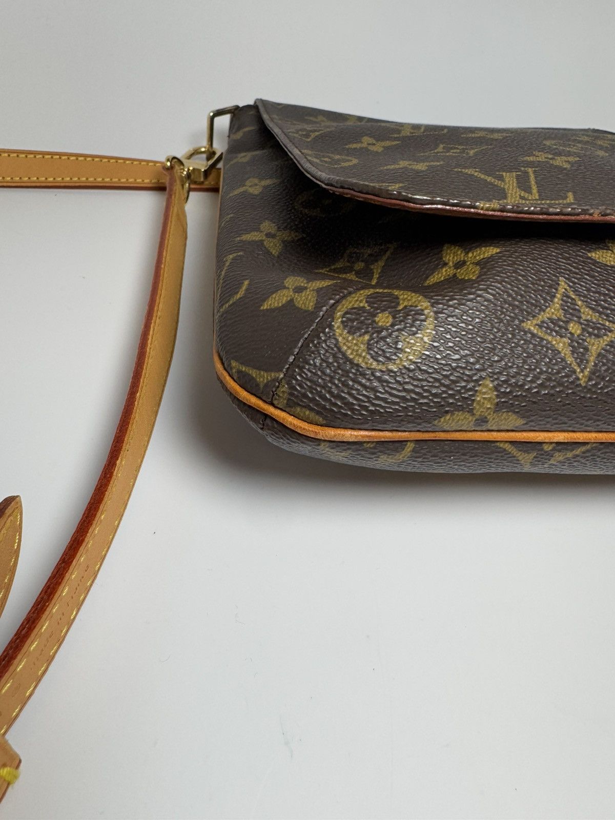 Louis Vuitton Louis Vuitton Musette Salsa PM Monogram Crossbody Size ONE SIZE - 12 Thumbnail