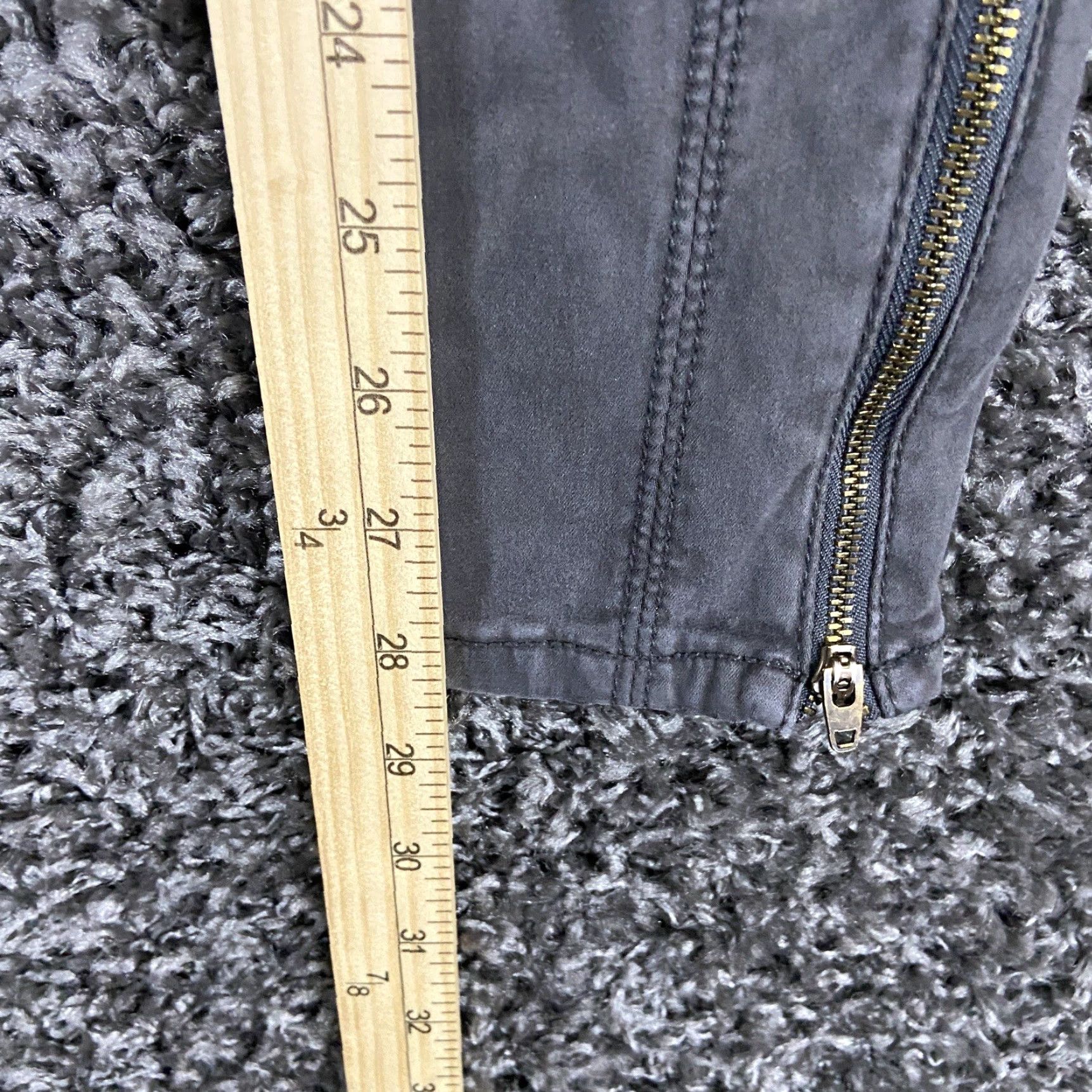 American Eagle Outfitters VINTAGE American Eagle Outfitters Women’s Jegging Gray Size 4 High-Rise Stretch Pants Size 27" / US 4 / IT 40 - 7 Thumbnail