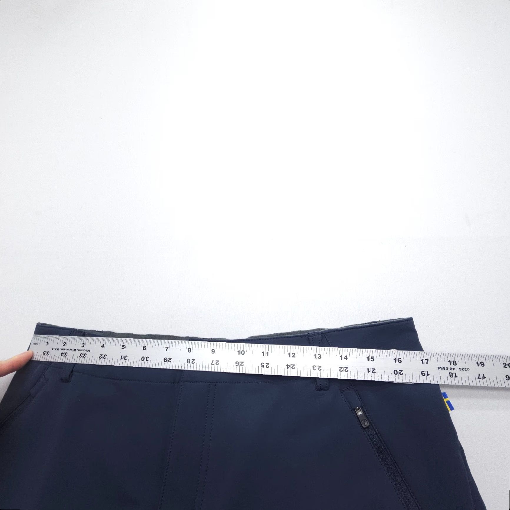 Vintage Fjallraven Abisko Winter Stretch Trousers Womens 12 Blue Trekking Softshell EUC Size 34" / US 12 / IT 48 - 5 Thumbnail