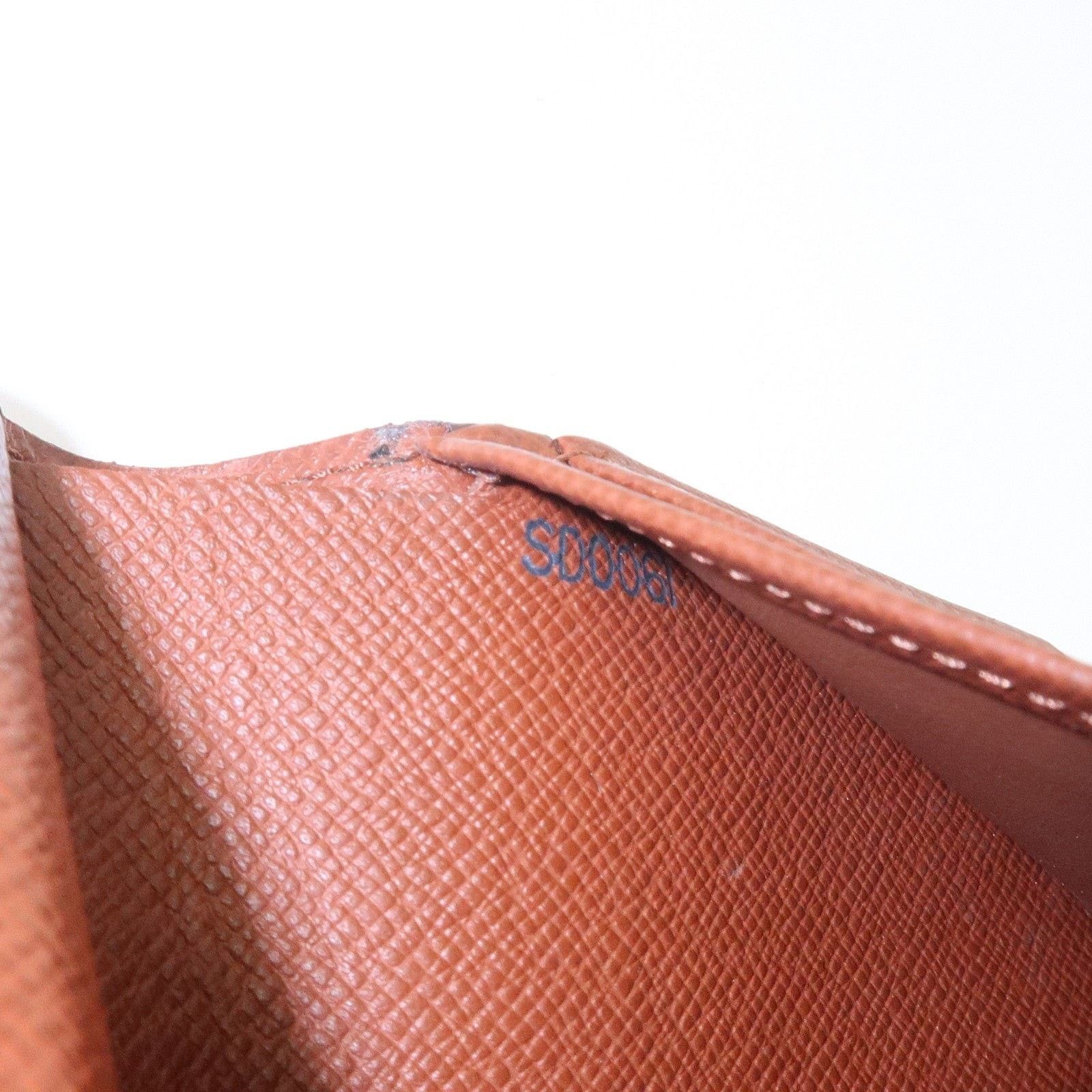 Louis Vuitton Louis Vuitton Monogram Porte Monnaie Billets Viennois Wallet Size ONE SIZE - 8 Thumbnail