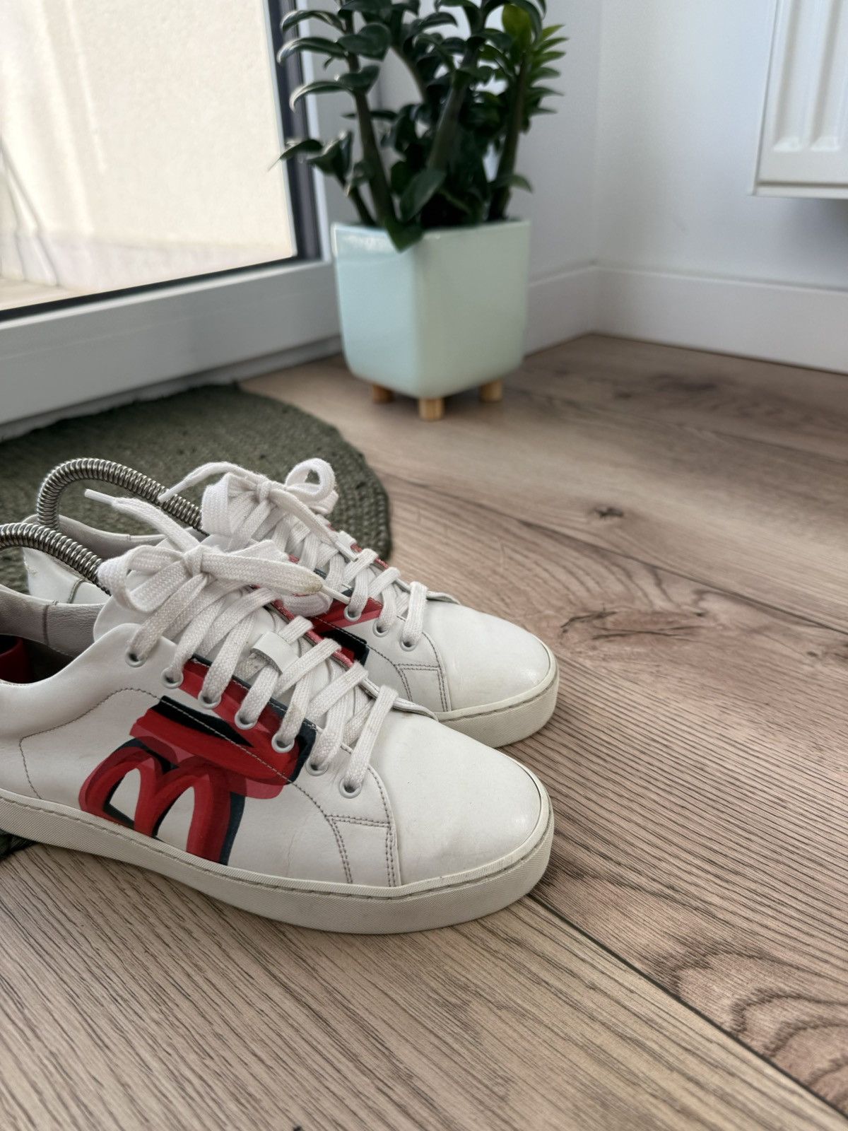 Burberry Burberry Woman big logo shoes Sneakers Size US 6.5 / IT 36.5 - 3 Thumbnail