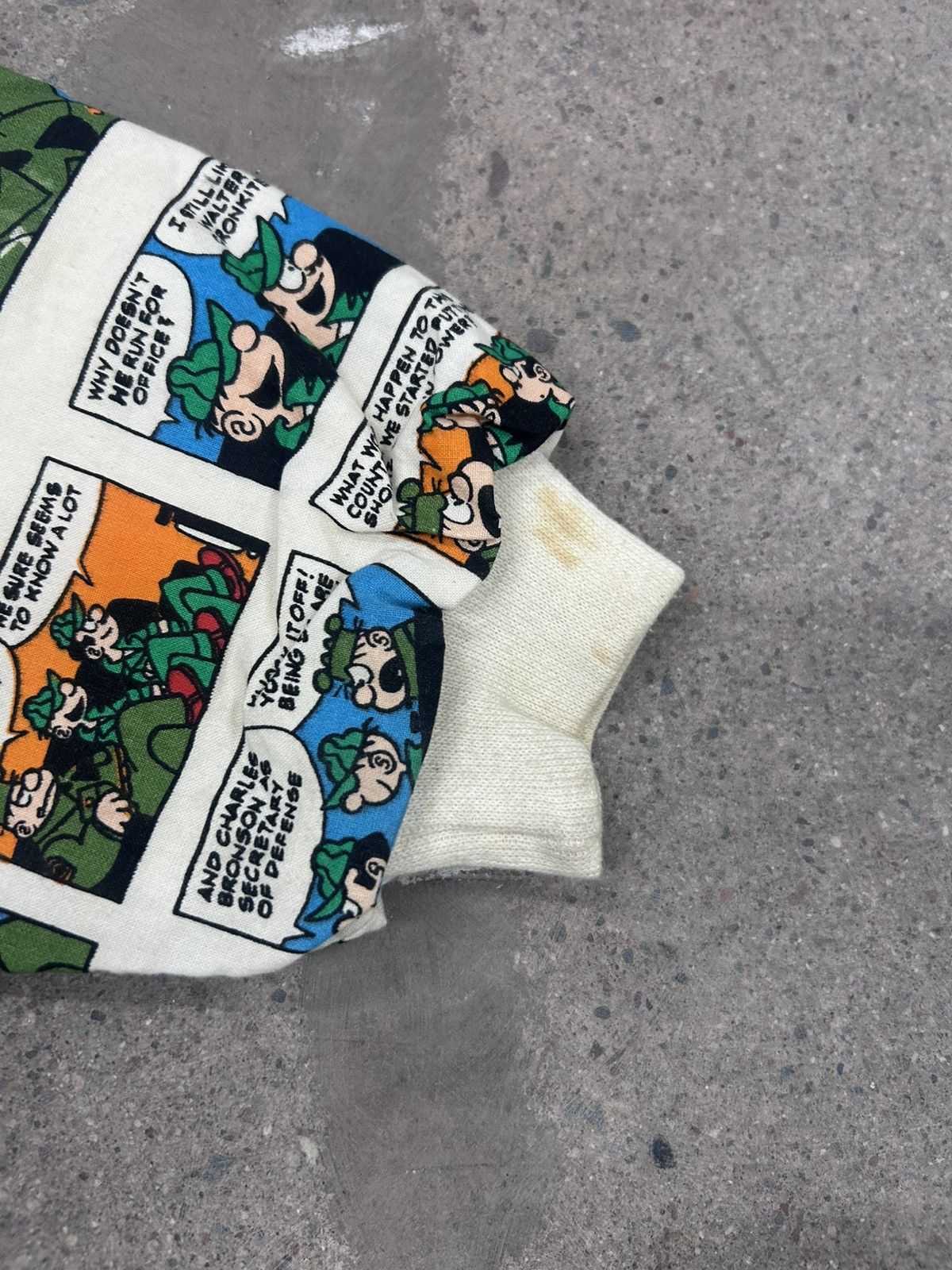 Vintage Vintage 80s Beetle Bailey AOP Comic Strip Sweater Reversible Size US L / EU 52-54 / 3 - 5 Thumbnail
