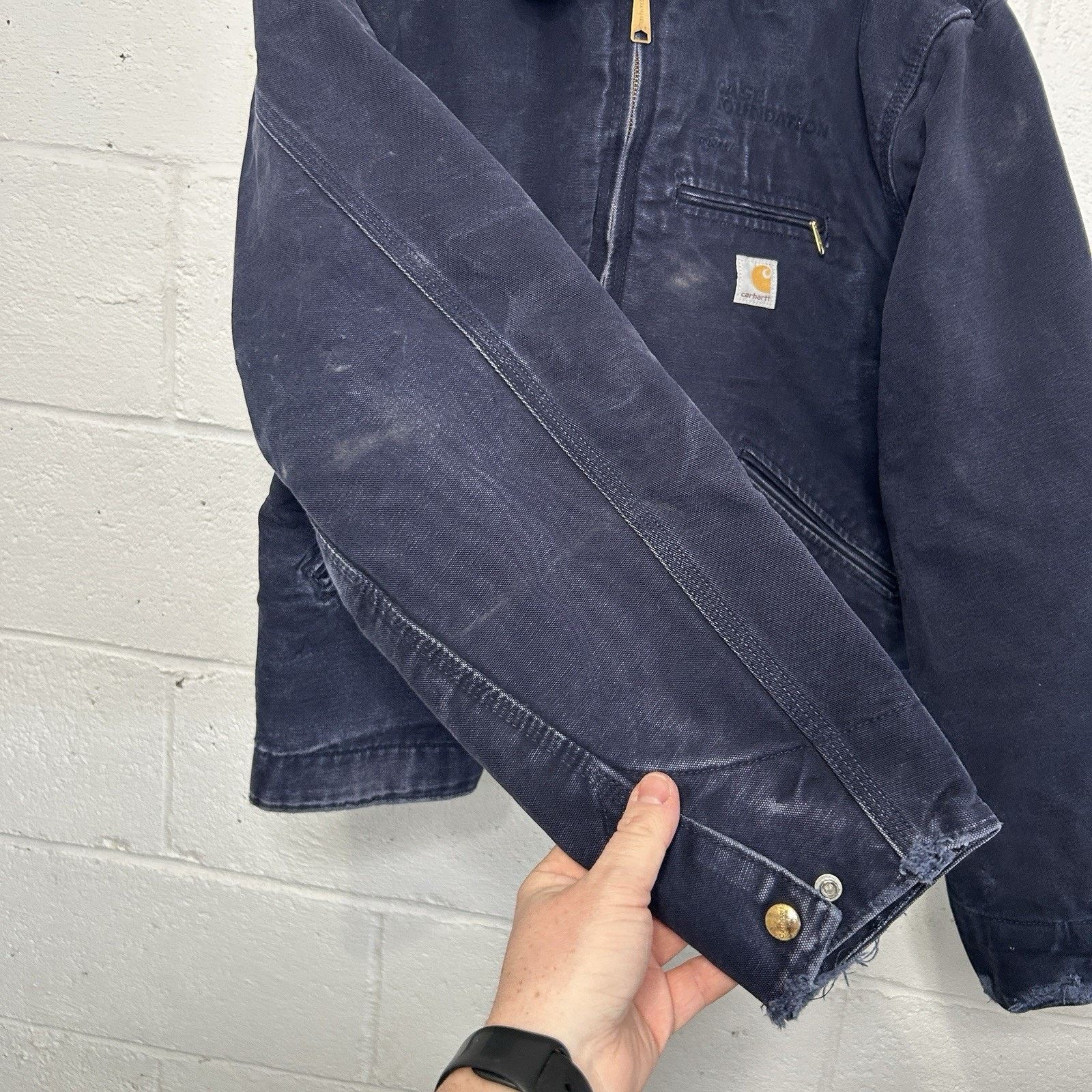 Carhartt Vintage Carhartt Blanket-Lined Detroit Jacket “Dark Navy” Size US L / EU 52-54 / 3 - 7 Thumbnail