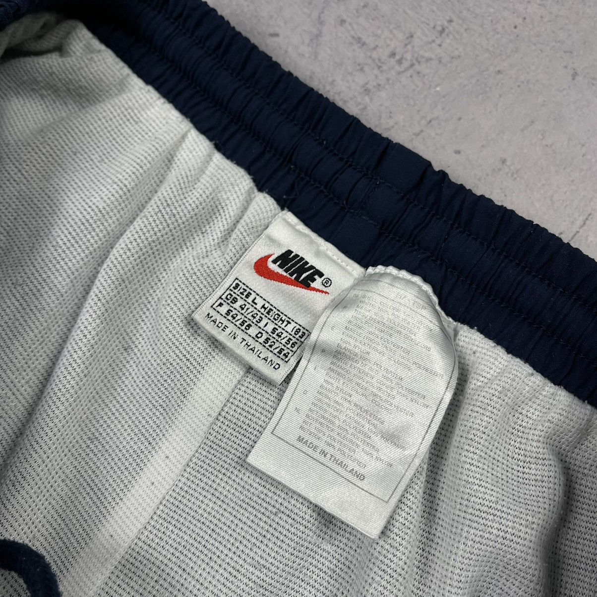 Nike Vintage Nike swoosh y2k drill nylon track pants 90’s Size US 34 / EU 50 - 6 Thumbnail