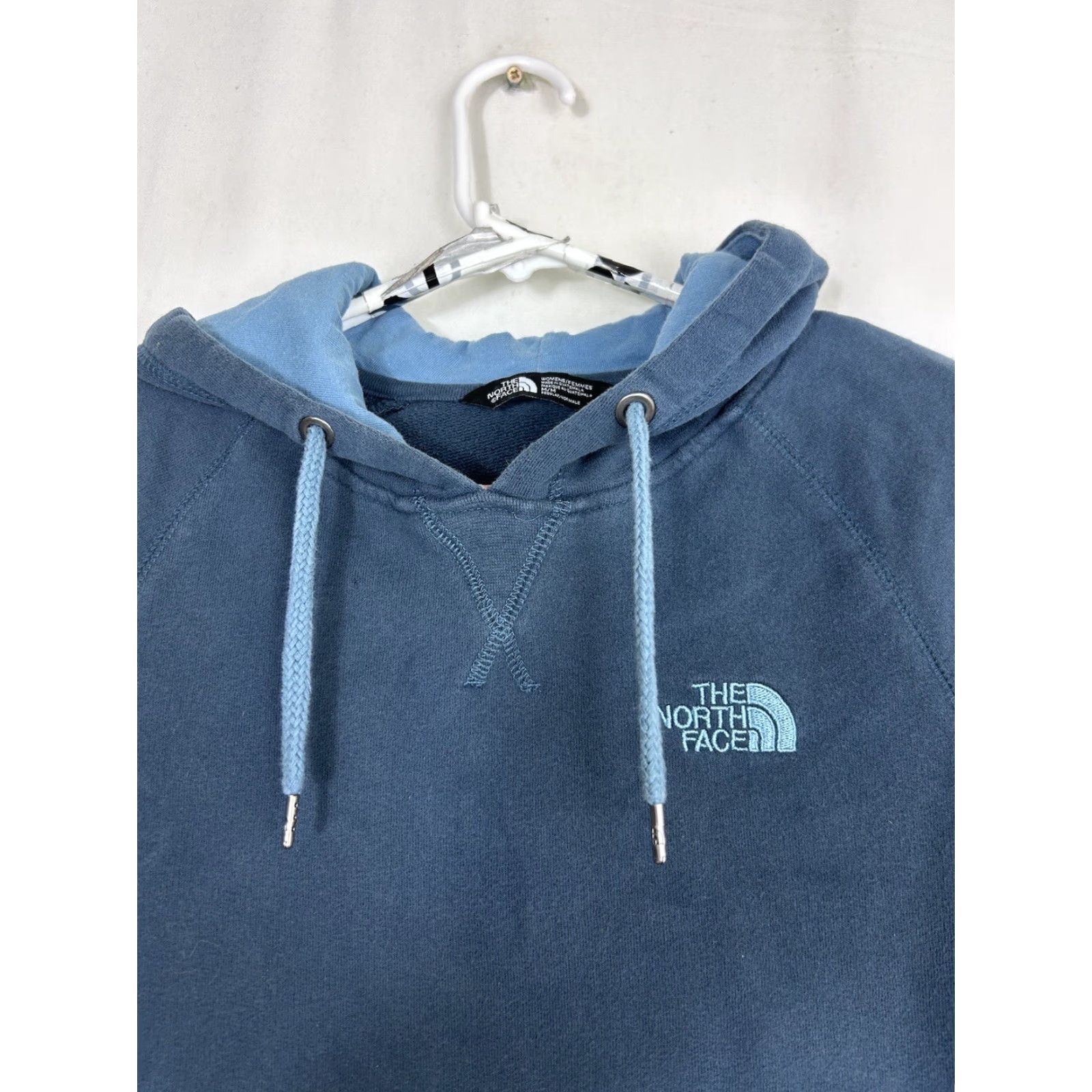 The North Face The North Face Womens Medium Pullover Hoodie Blue Pouch Pocket Size M / US 6-8 / IT 42-44 - 3 Thumbnail