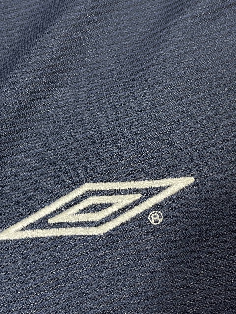 Umbro VINTAGE MANCHESTER UNITED 2000-2001 FOOTBALL SHIRT UMBRO Size US S / EU 44-46 / 1 - 9 Thumbnail