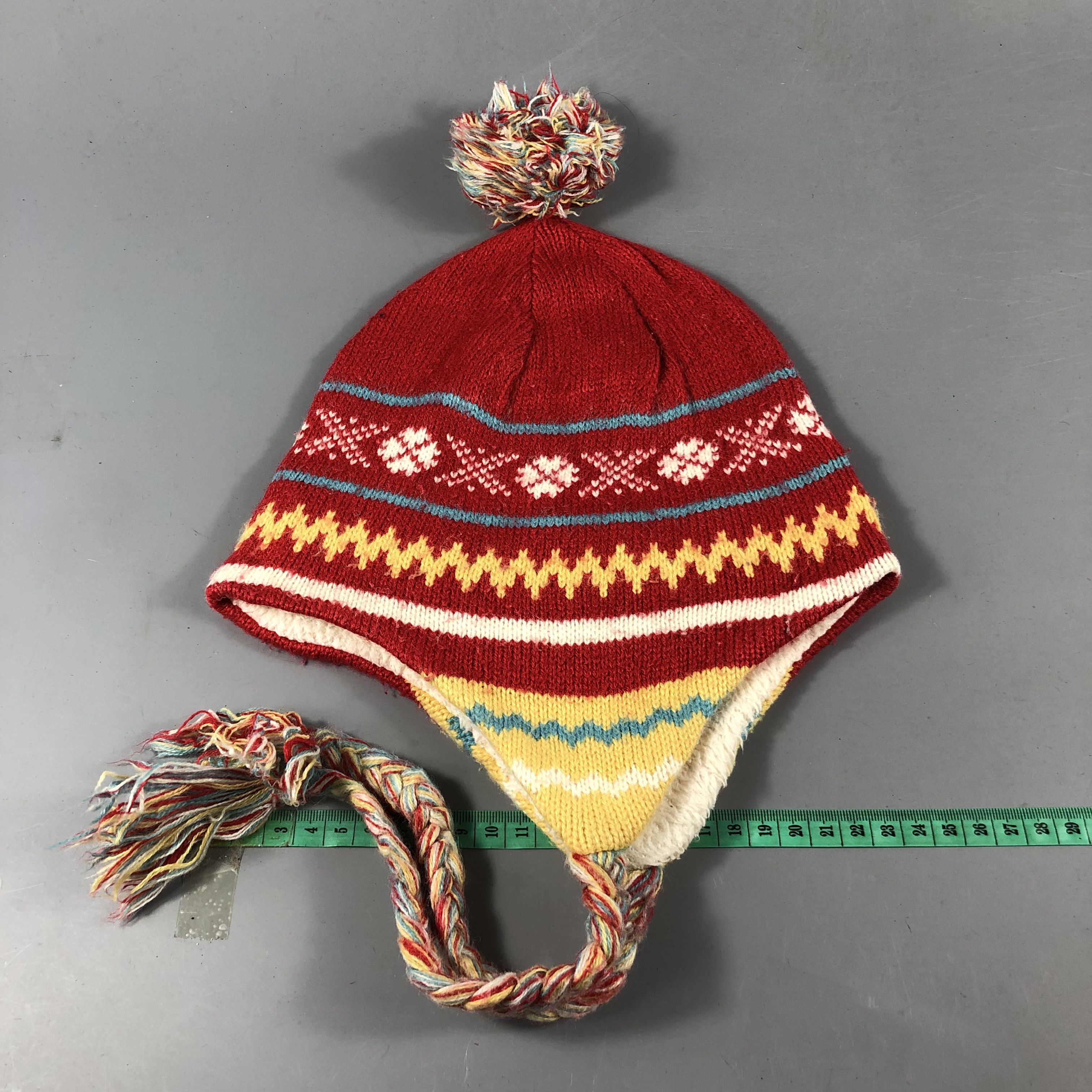 Vintage Fair Isle Earflap Bobble Beanie Snowcap Snow Hat B964 Size ONE SIZE - 3 Thumbnail