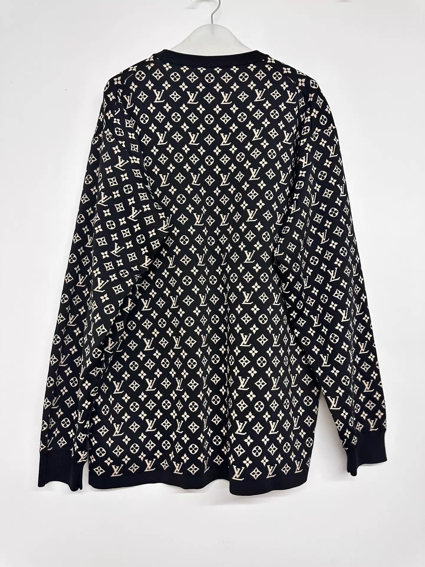 Louis Vuitton Louis Vuitton All Over Print Sweater L Size US L / EU 52-54 / 3 - 2 Thumbnail