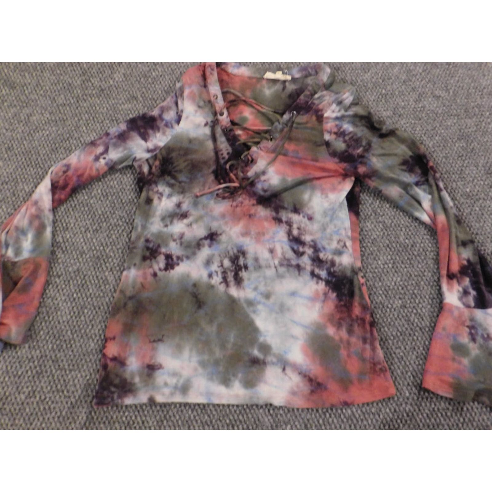 Vintage Entro Blouse Womens L Gray Floral Round Neck Pullover Stretch Bell Sleeve Casual Modern Basic Size L / US 10 / IT 46 - 3 Thumbnail