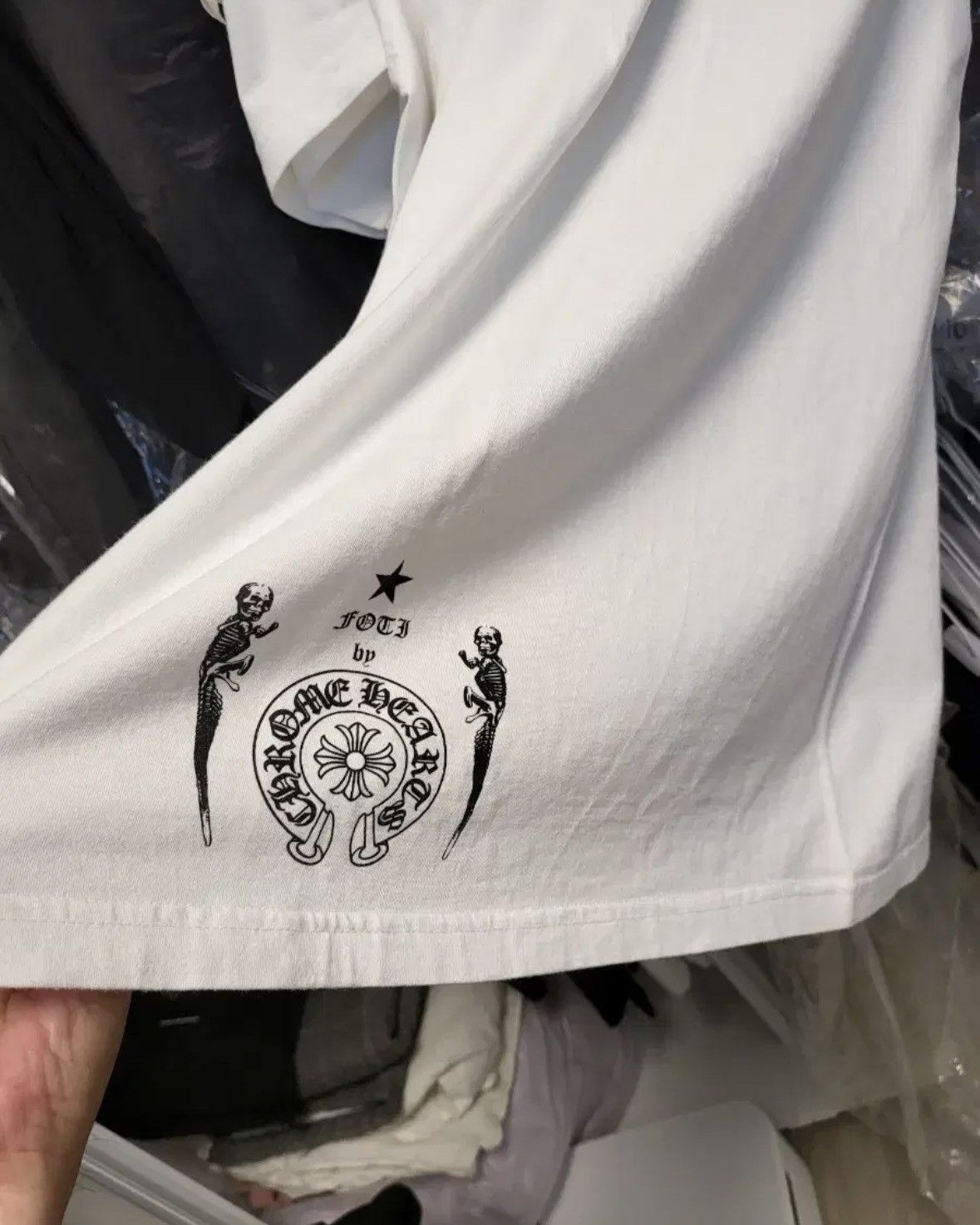 Chrome Hearts FOTI Skull Dog Tshirt Size US L / EU 52-54 / 3 - 3 Thumbnail